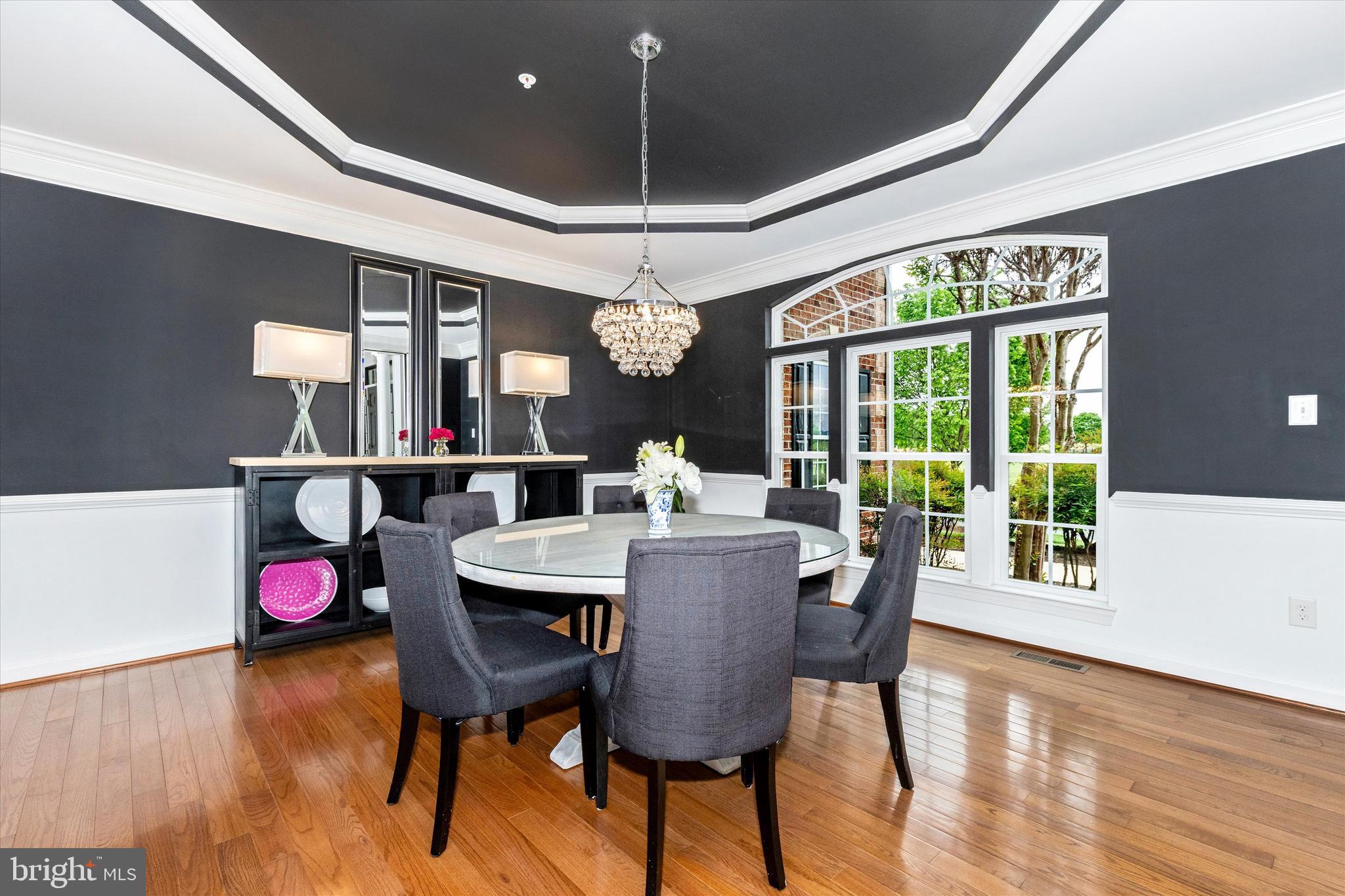 ADAMSTOWN COMMONS - Residential