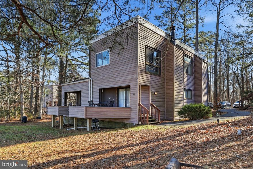 List price is opening bid. Online auction to be conducted on Auctioneers website Bidding begins Friday, January 30th & ends Wednesday, February 4, 2026 at 11:00am. Discover this 3-bedroom, 2-bath semi-detached home offering picturesque golf course views, nestled in the sought-after Ocean Pines community in Worcester County, Maryland—just five miles inland from Ocean City on the Eastern Shore. Designed with versatility in mind, this home features bedrooms on two levels, making it ideal as a primary residence, vacation getaway, or investment property.