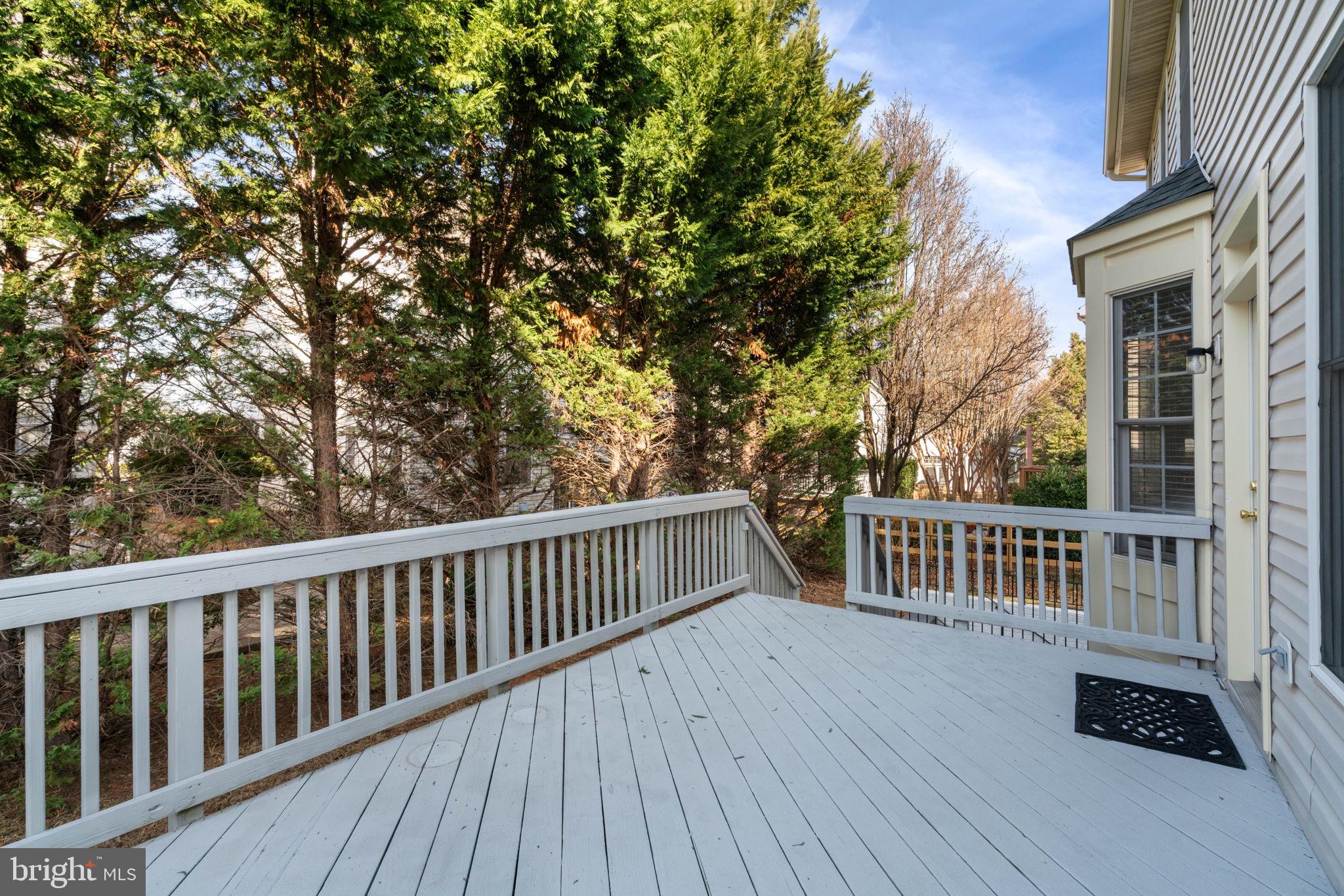 POTOMAC LAKES - Residential