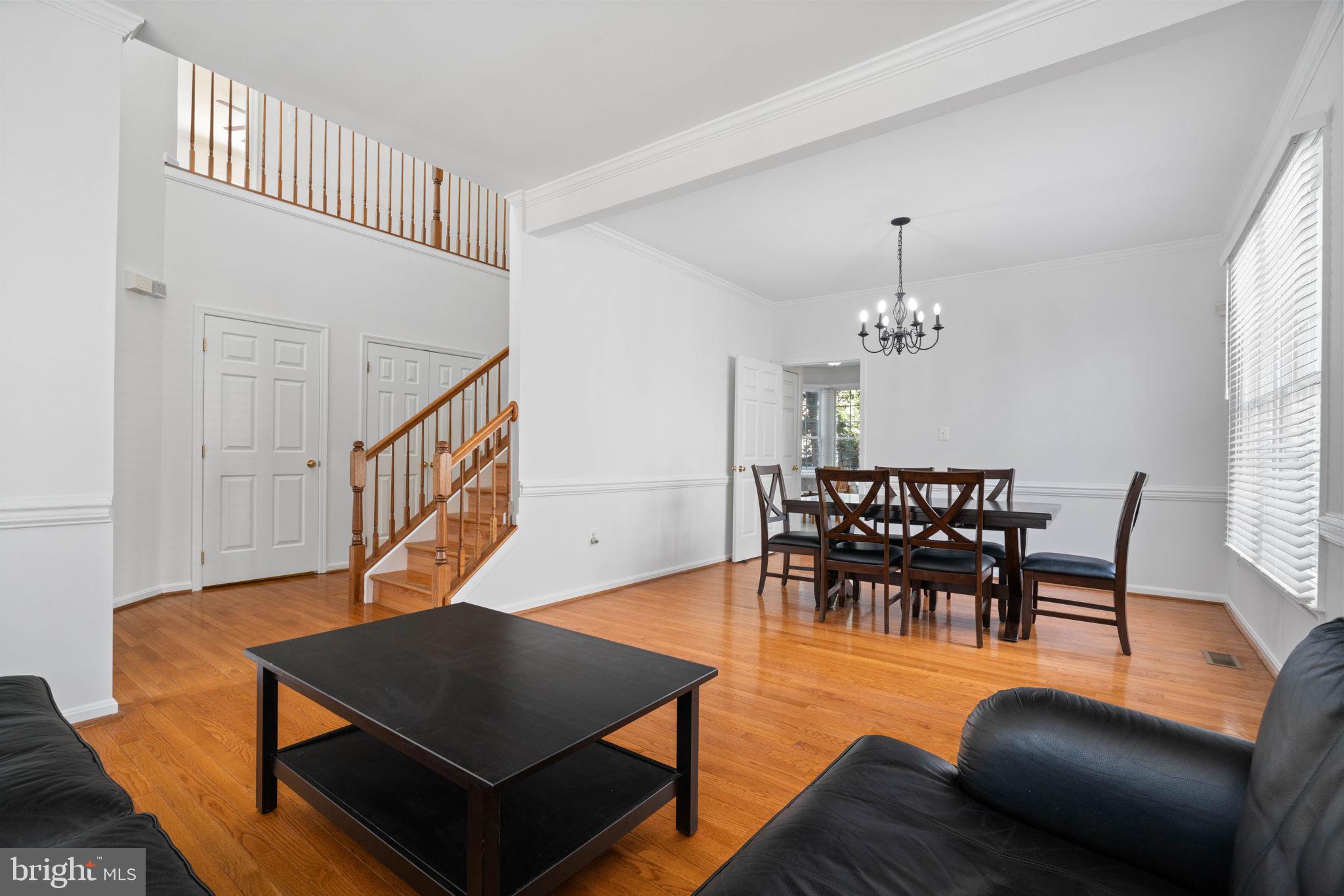 POTOMAC LAKES - Residential