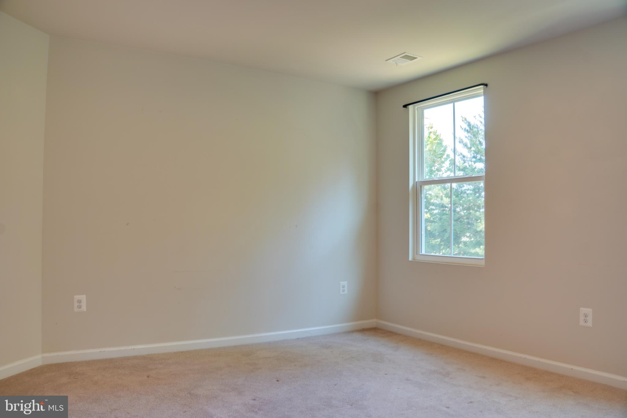 GERMANNA HEIGHTS - Residential Lease