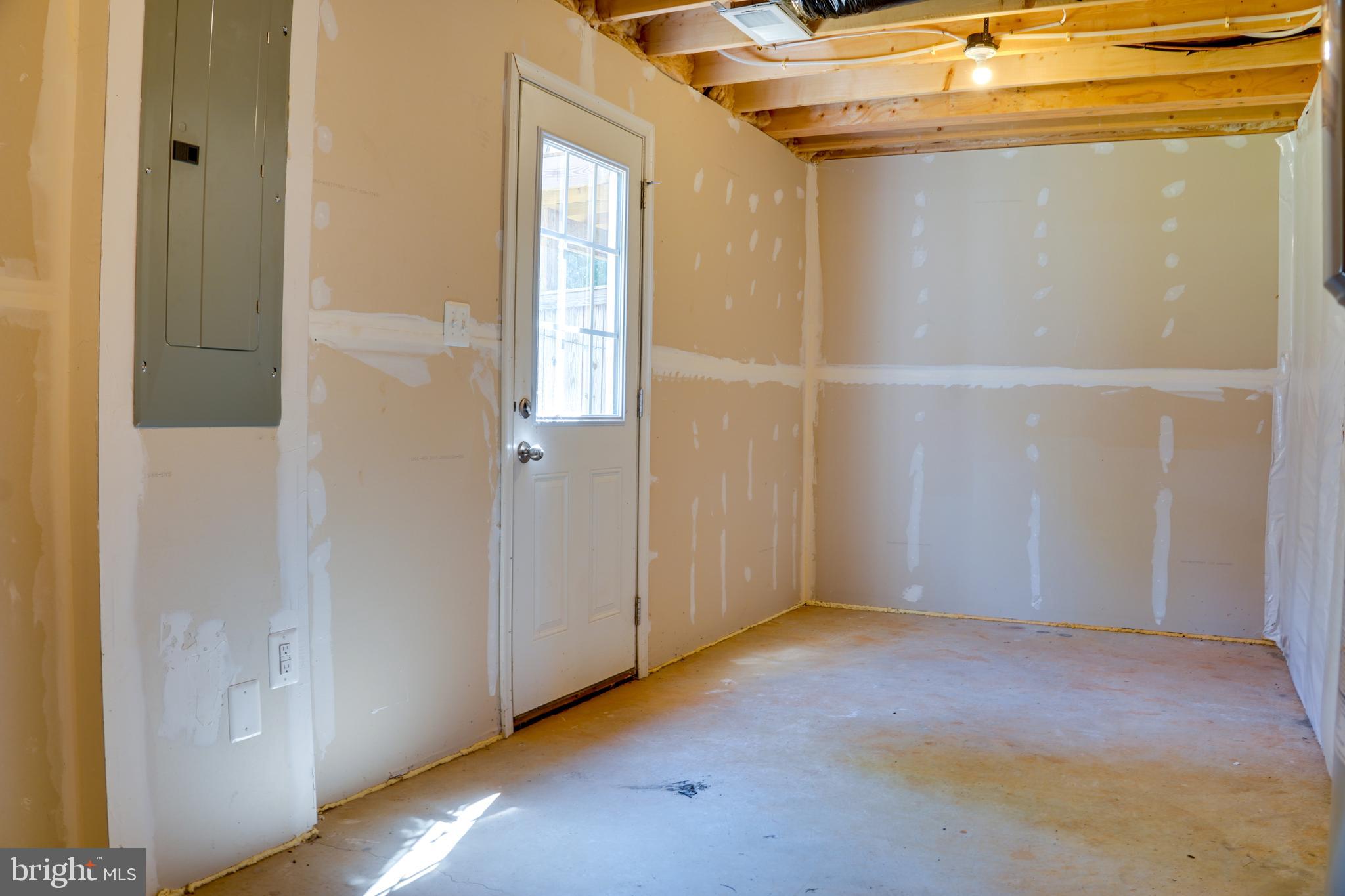 GERMANNA HEIGHTS - Residential Lease