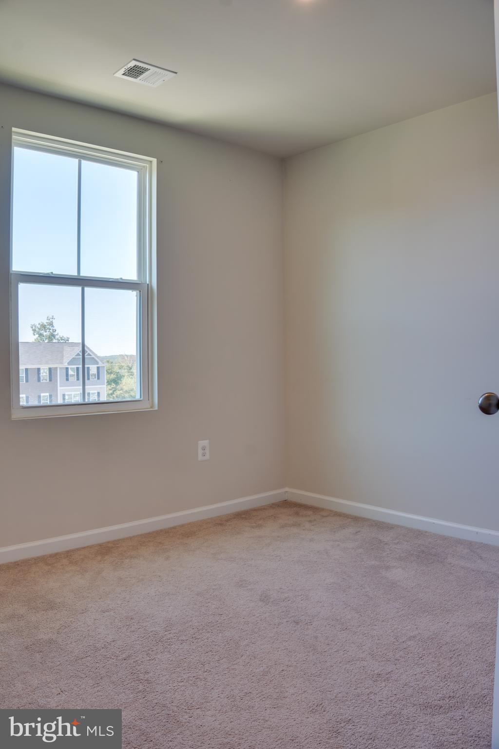 GERMANNA HEIGHTS - Residential Lease