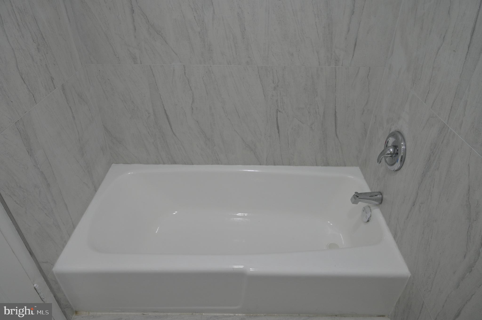 PAVILION ON THE PARK - Residential Lease