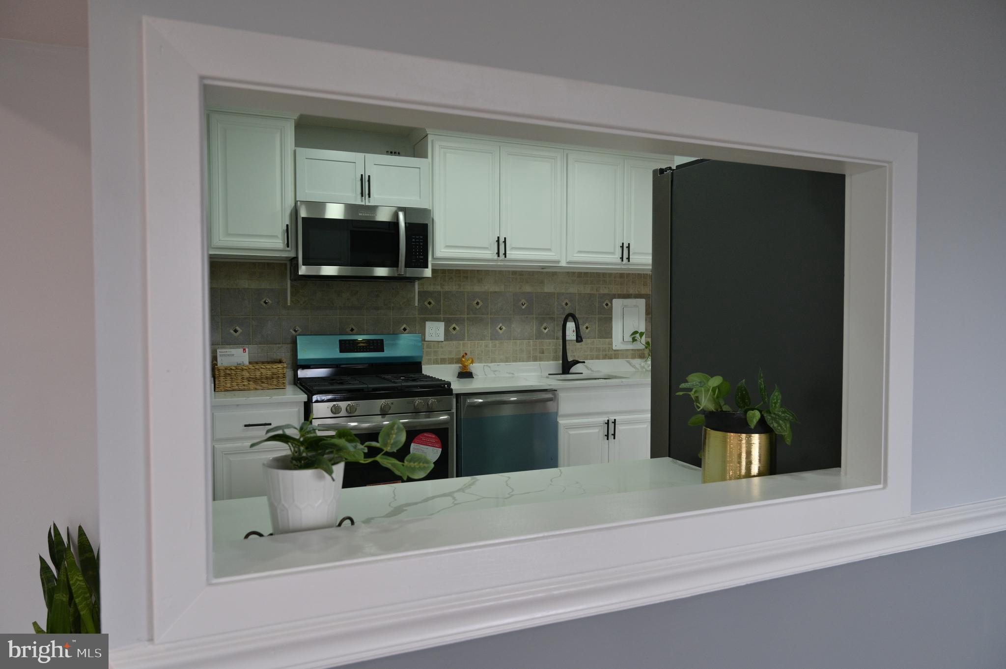 PAVILION ON THE PARK - Residential Lease