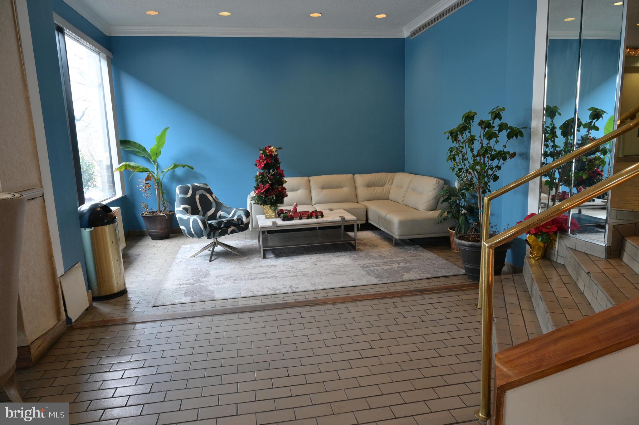 PAVILION ON THE PARK - Residential Lease