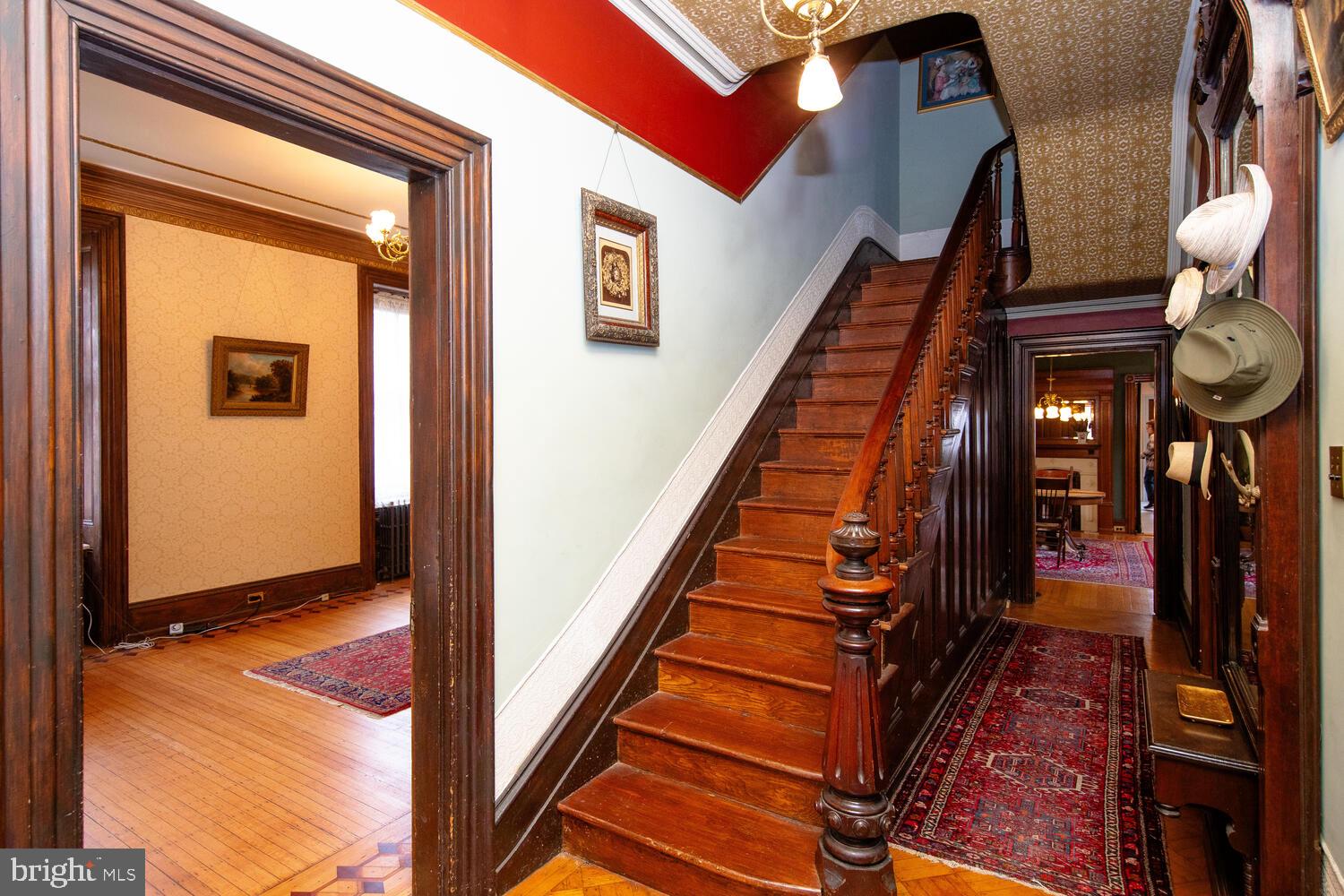 ROWLAND PARK - Residential