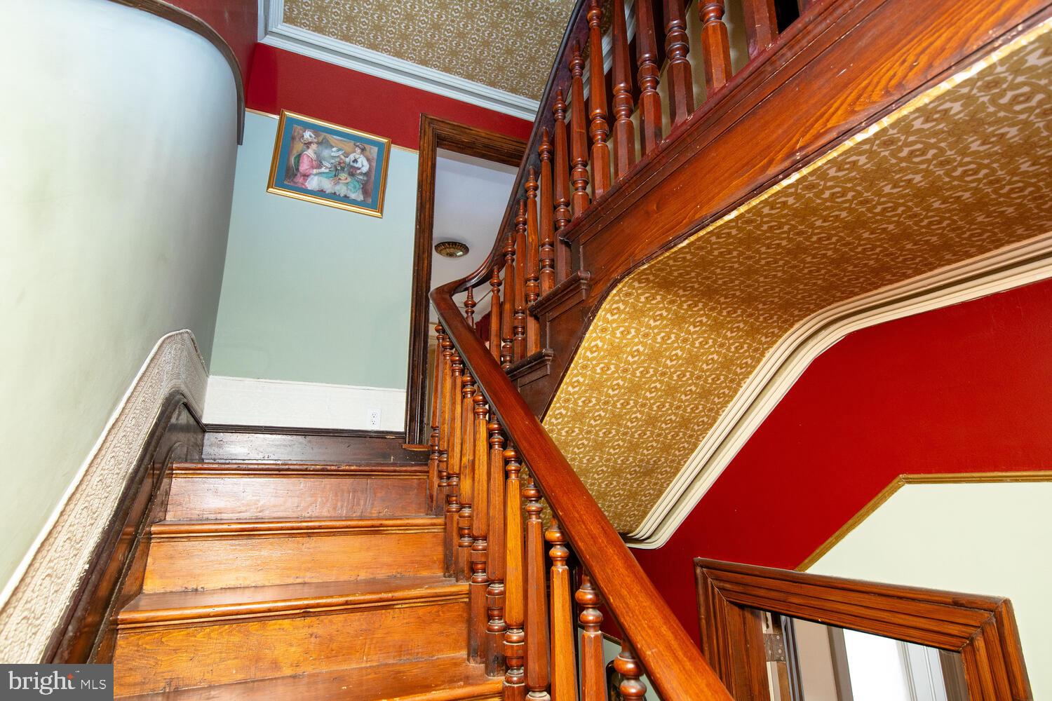 ROWLAND PARK - Residential