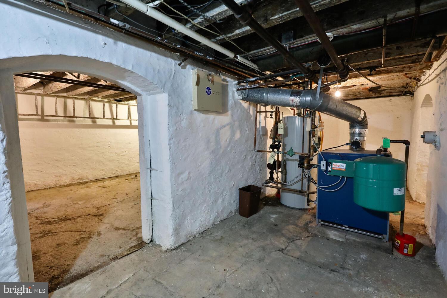 ROWLAND PARK - Residential