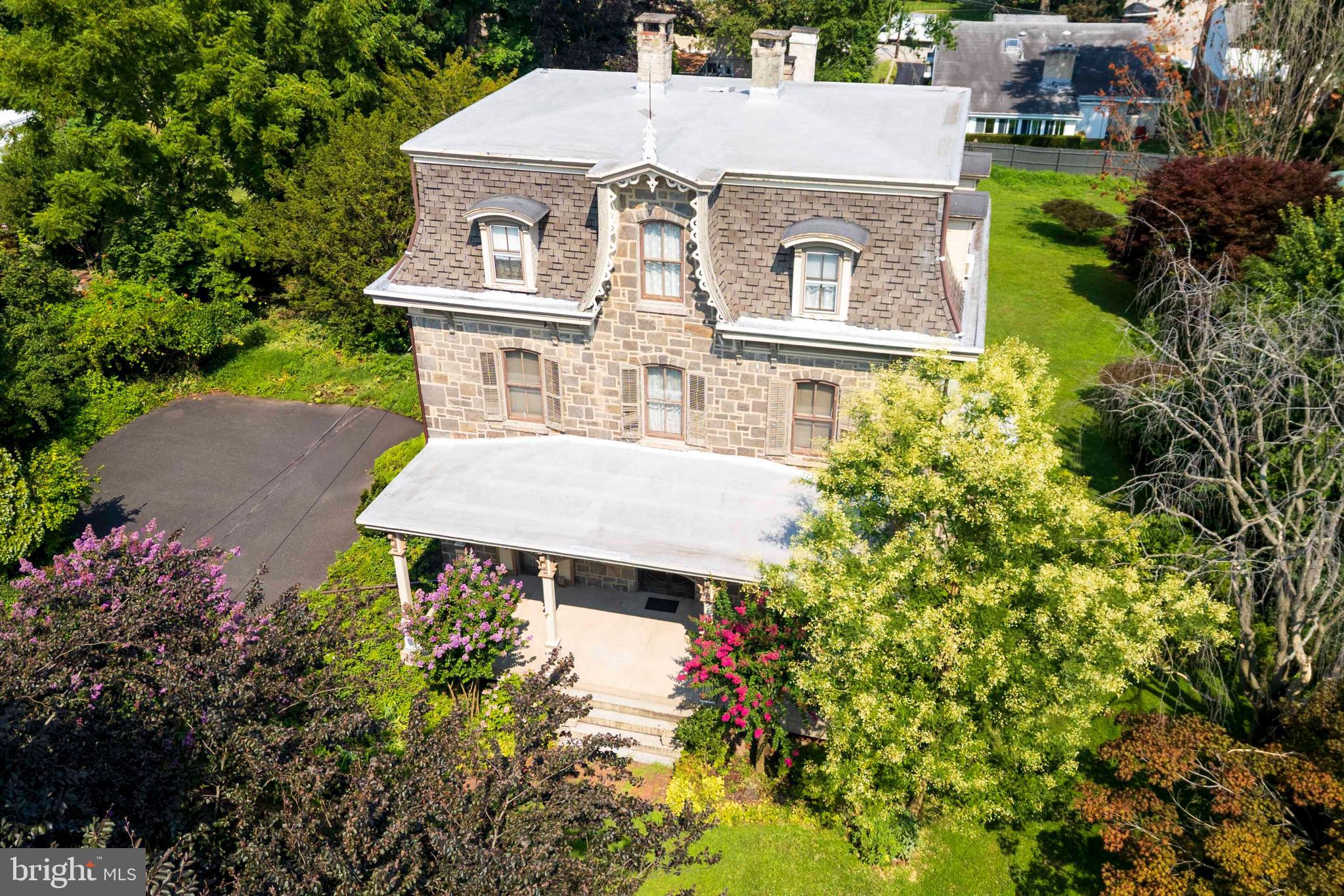 ROWLAND PARK - Residential