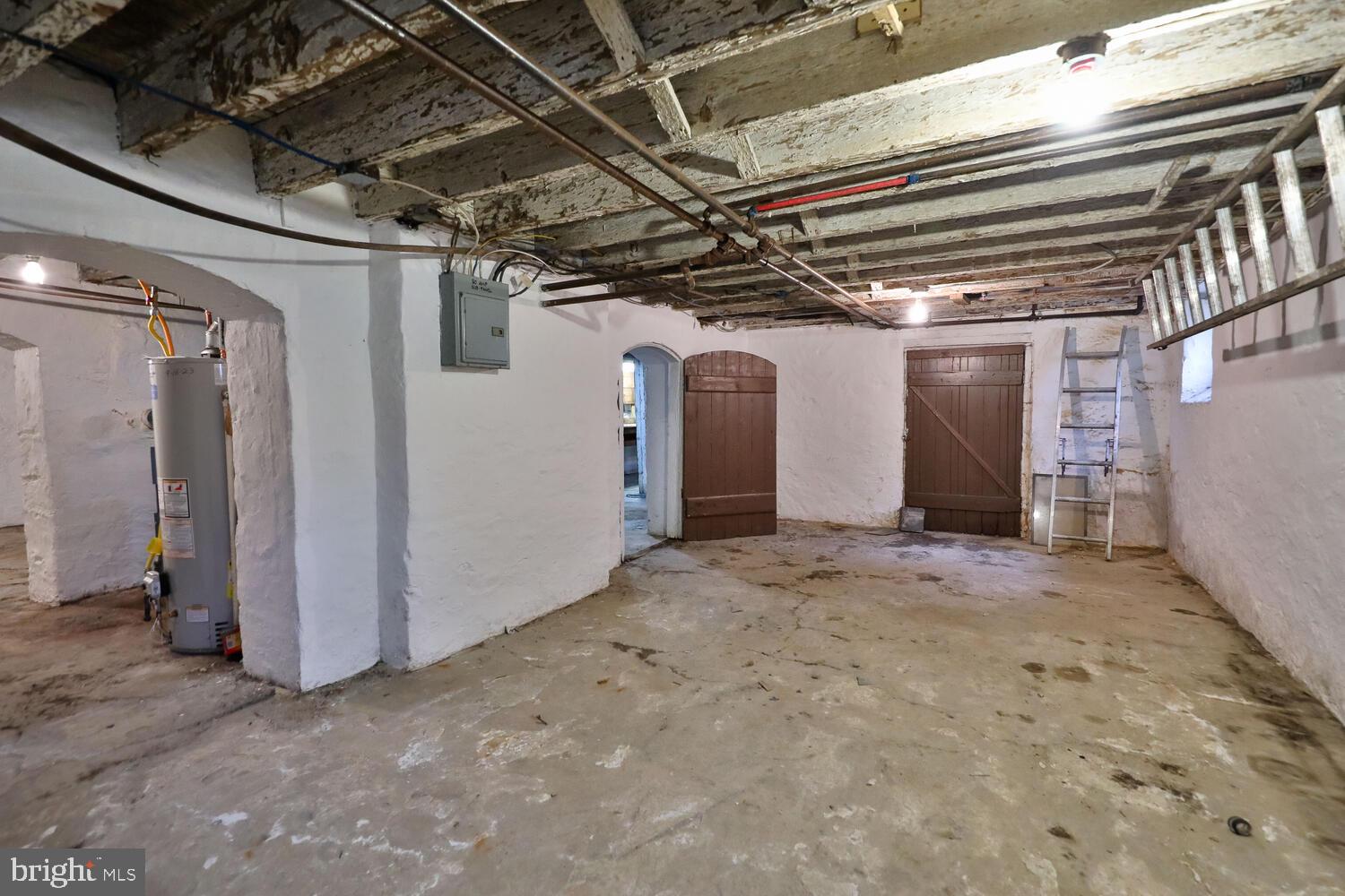 ROWLAND PARK - Residential