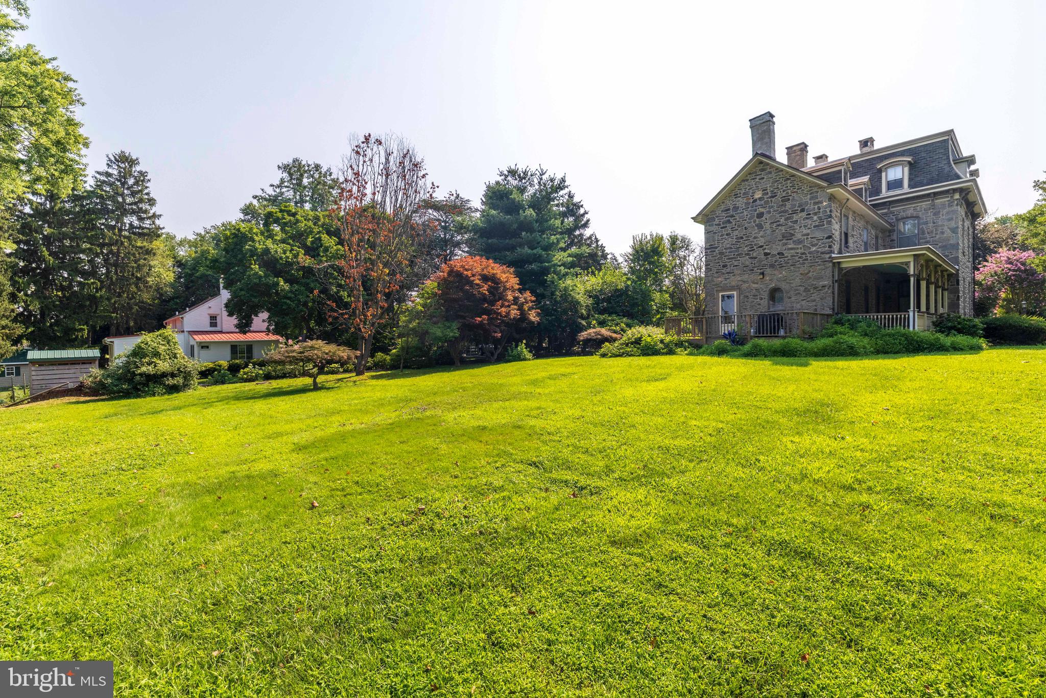 ROWLAND PARK - Residential