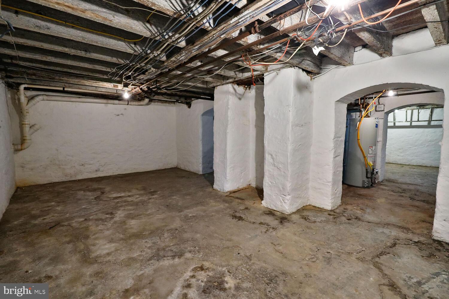 ROWLAND PARK - Residential