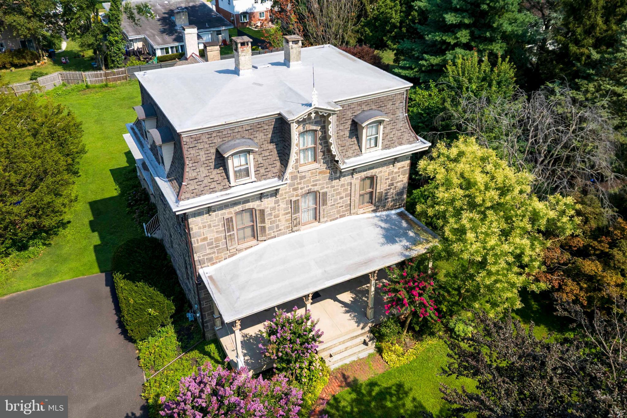 ROWLAND PARK - Residential