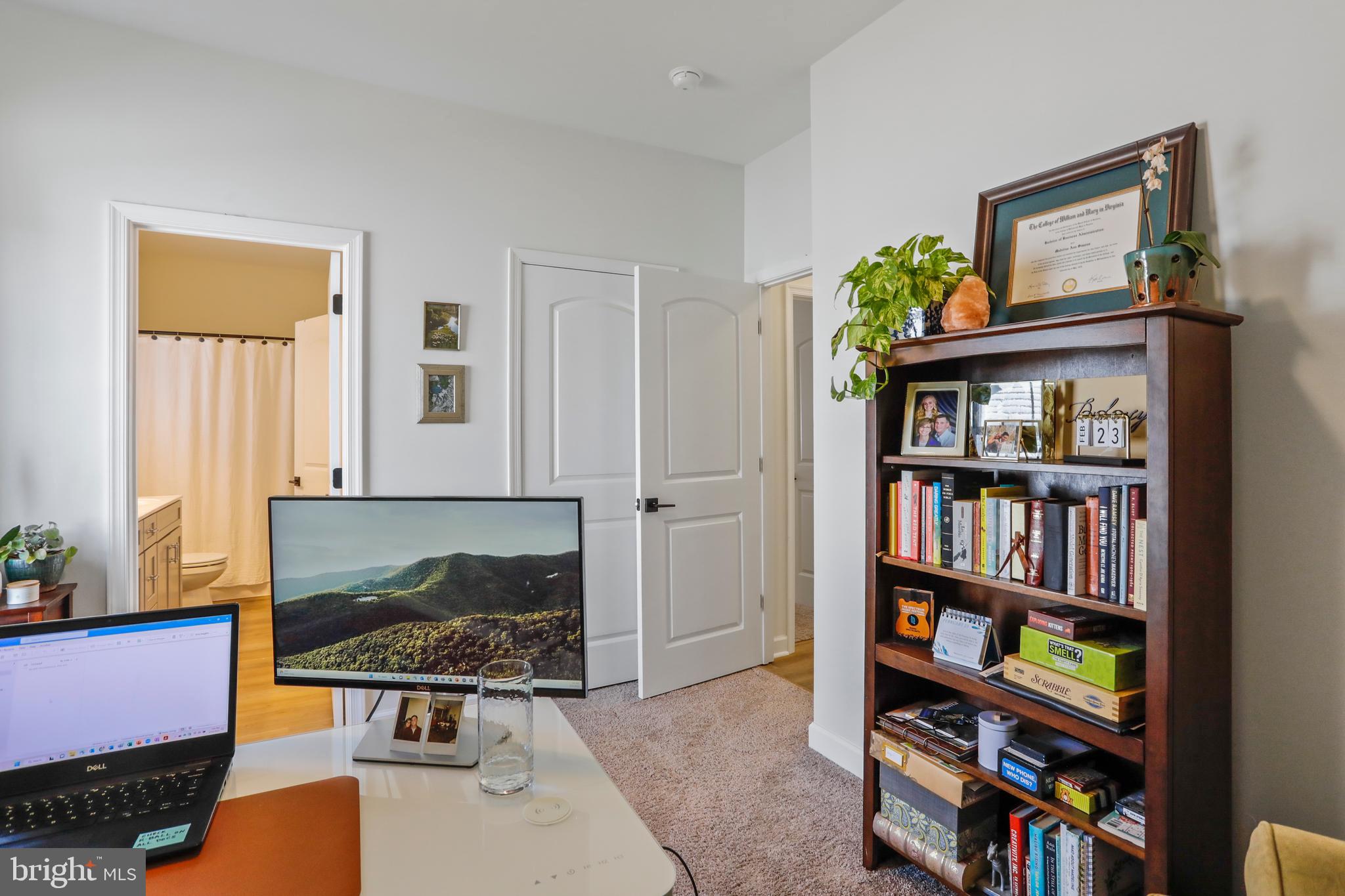 MIDDLE CREEK VISTAS - Residential