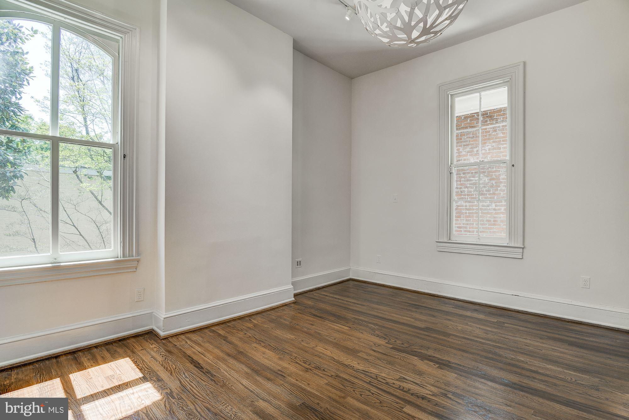 GEORGETOWN - Residential