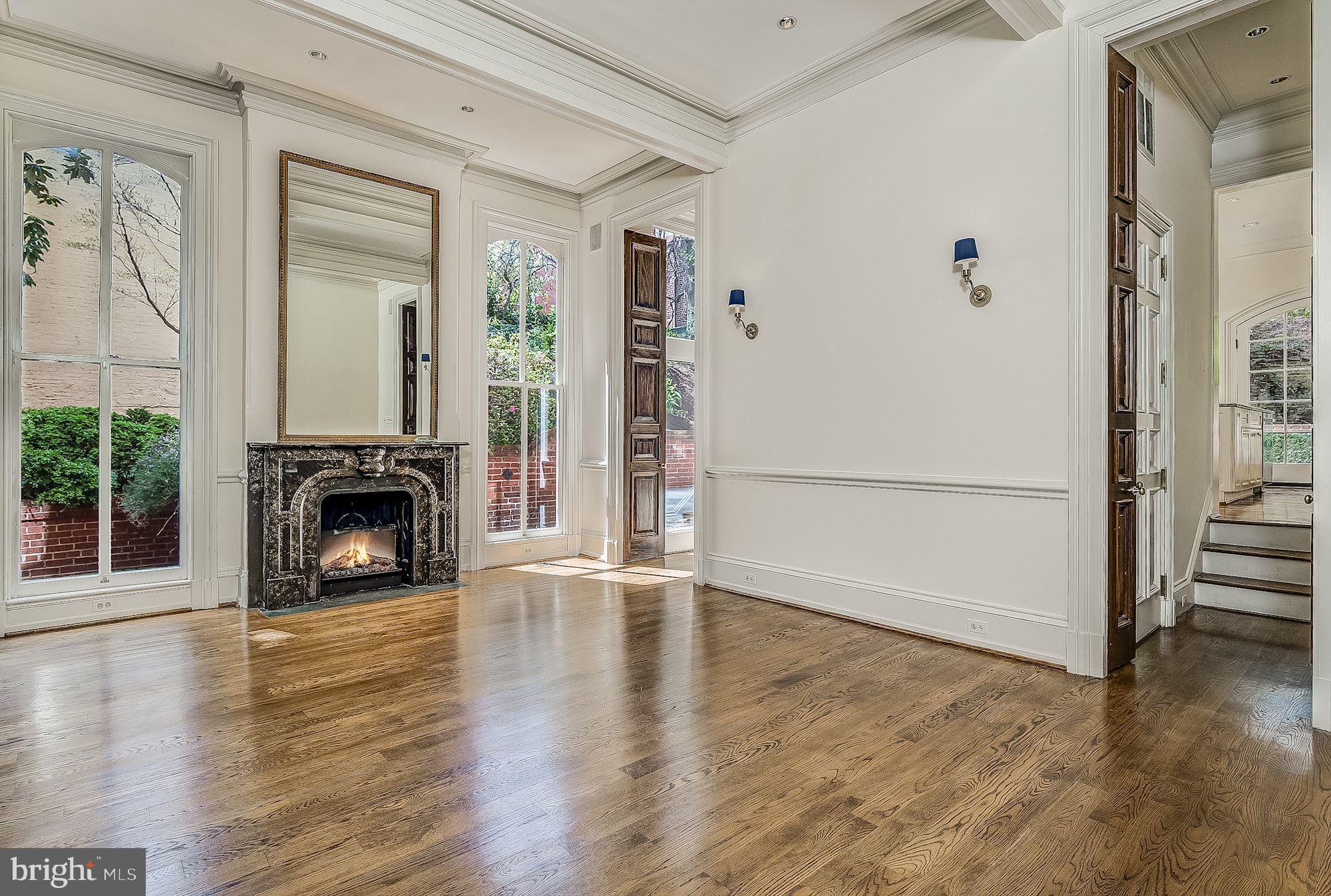 GEORGETOWN - Residential