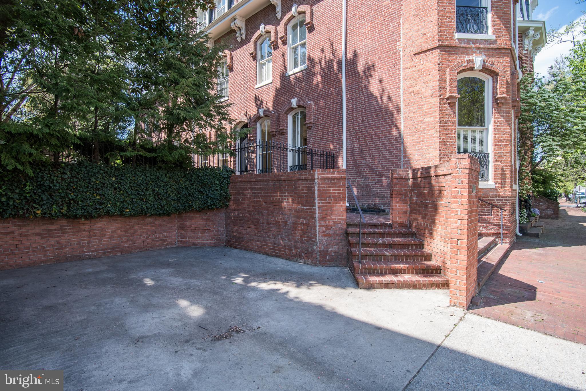 GEORGETOWN - Residential