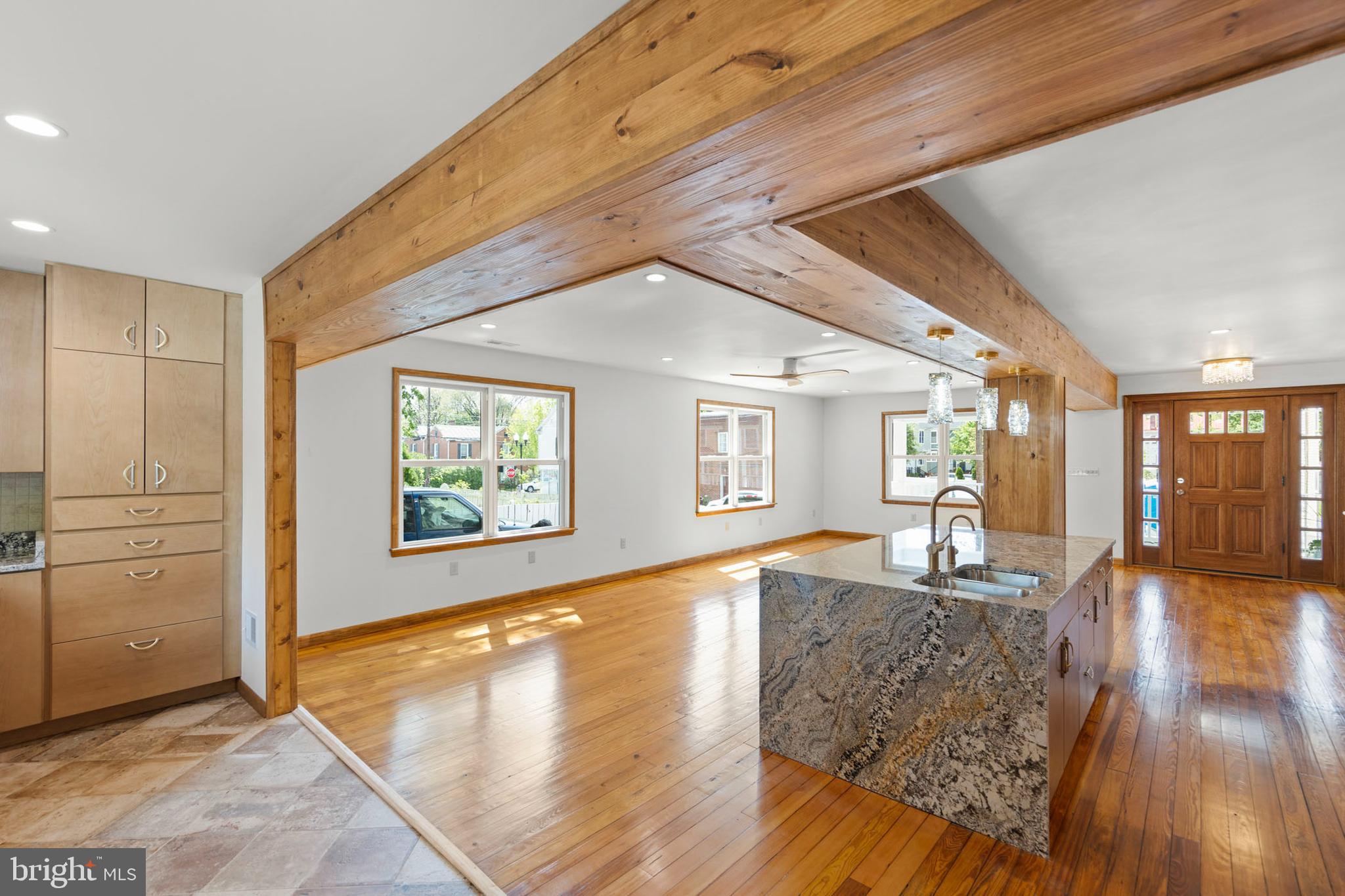 HISTORIC DOWNTOWN WINCHESTER - Residential