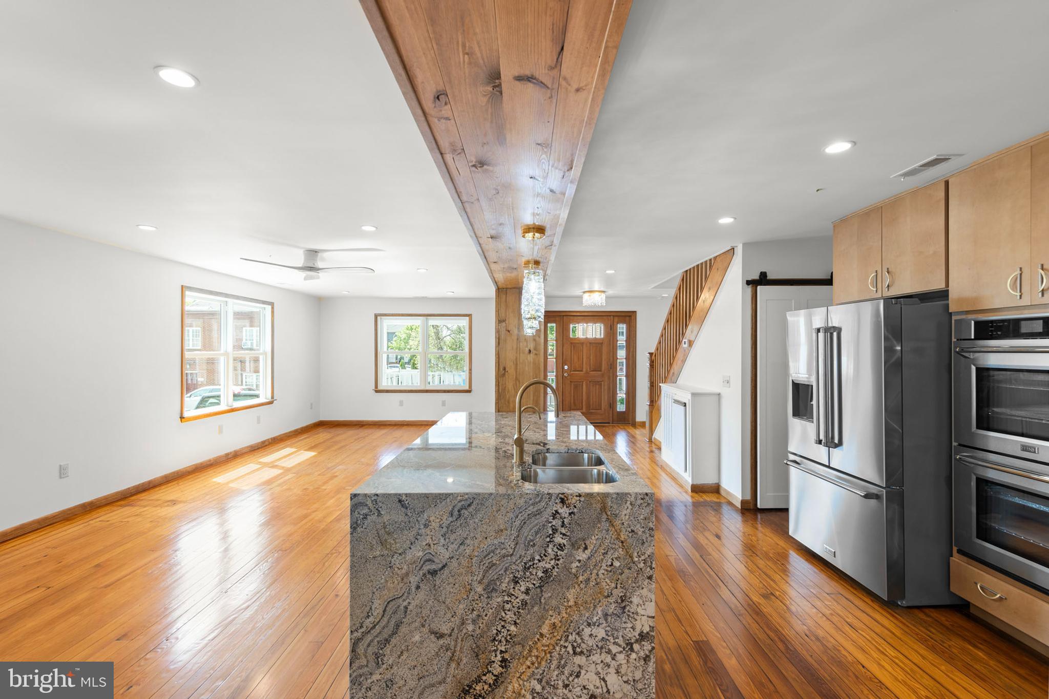 HISTORIC DOWNTOWN WINCHESTER - Residential