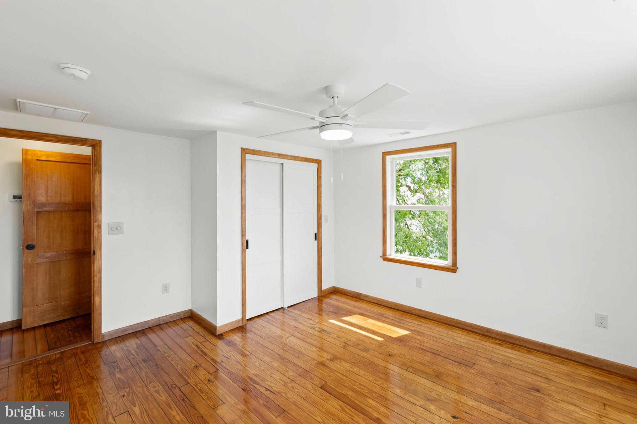 HISTORIC DOWNTOWN WINCHESTER - Residential