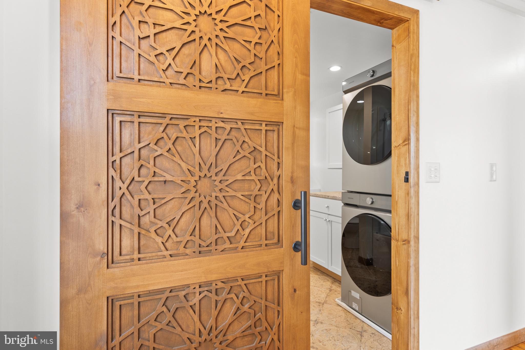 HISTORIC DOWNTOWN WINCHESTER - Residential