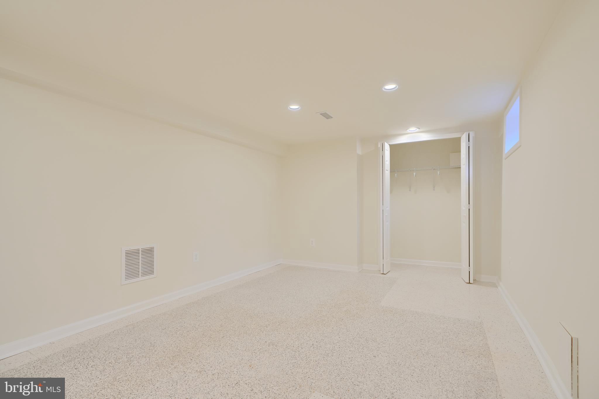HAMILTON HEIGHTS - Residential
