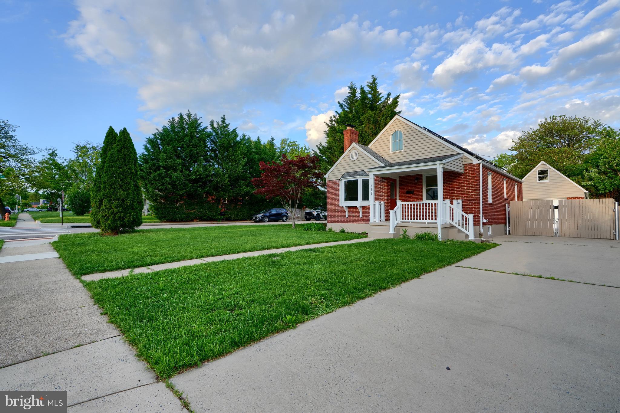 HAMILTON HEIGHTS - Residential