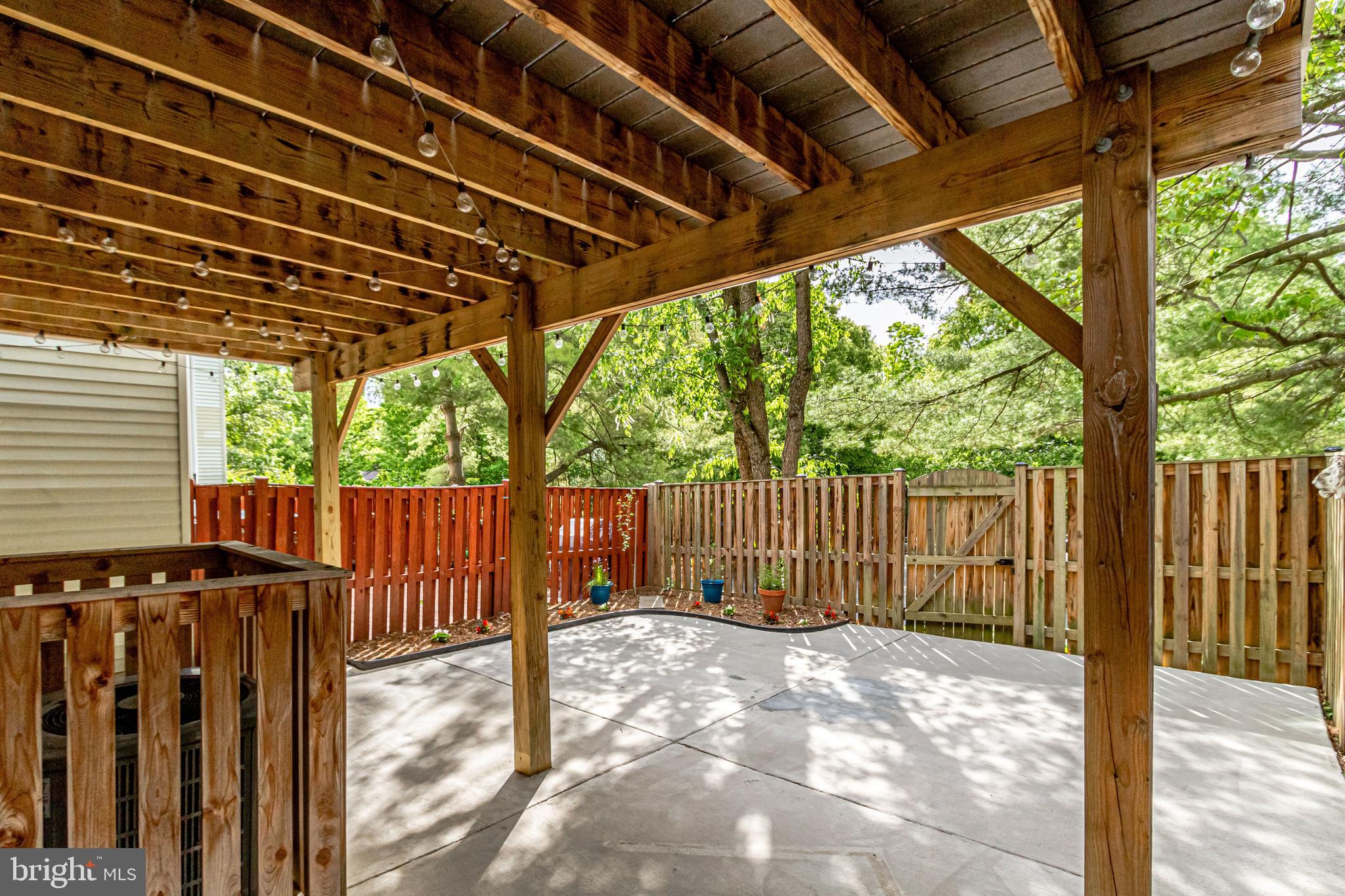 COVINGTON - Residential