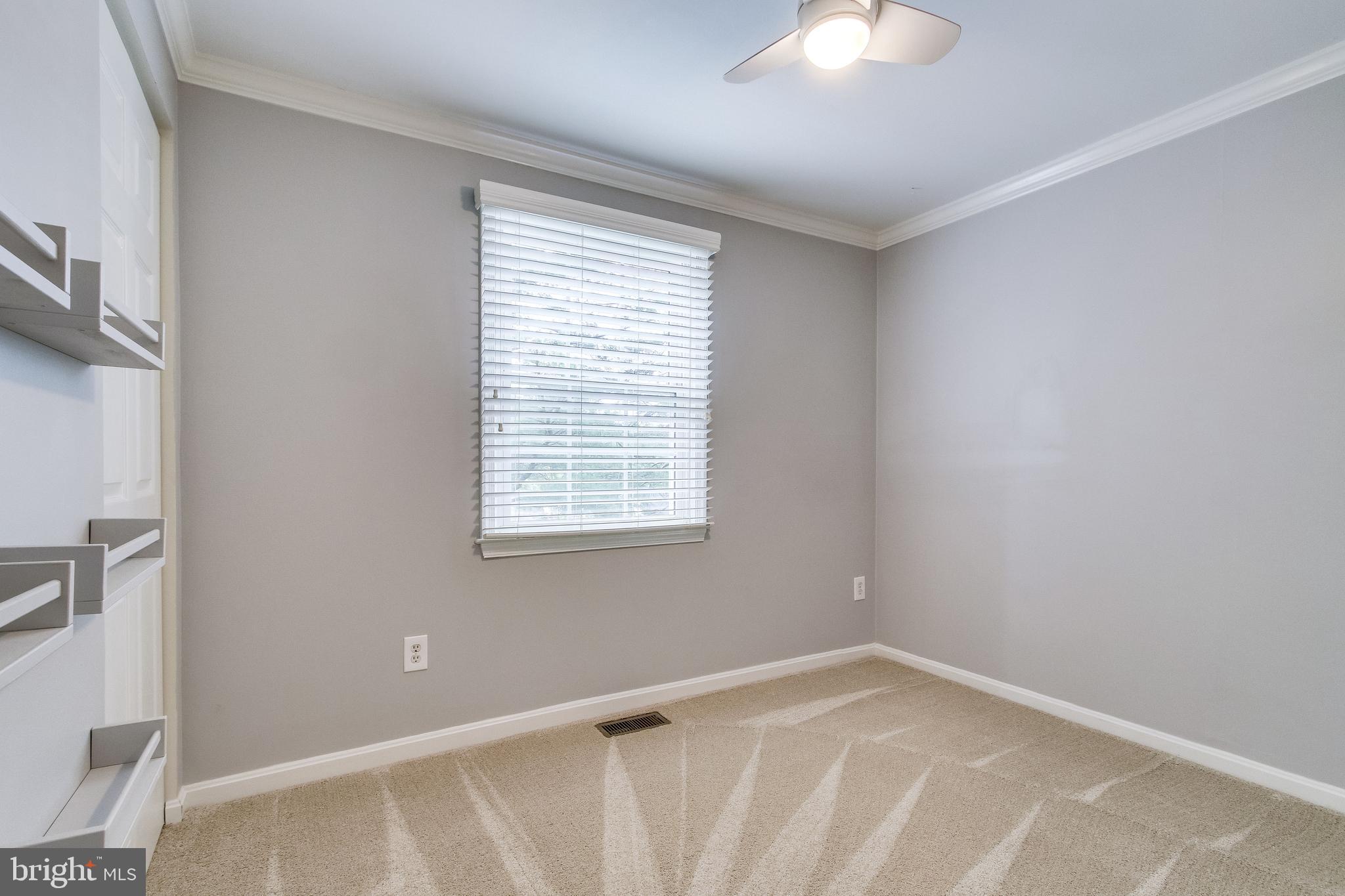 COVINGTON - Residential