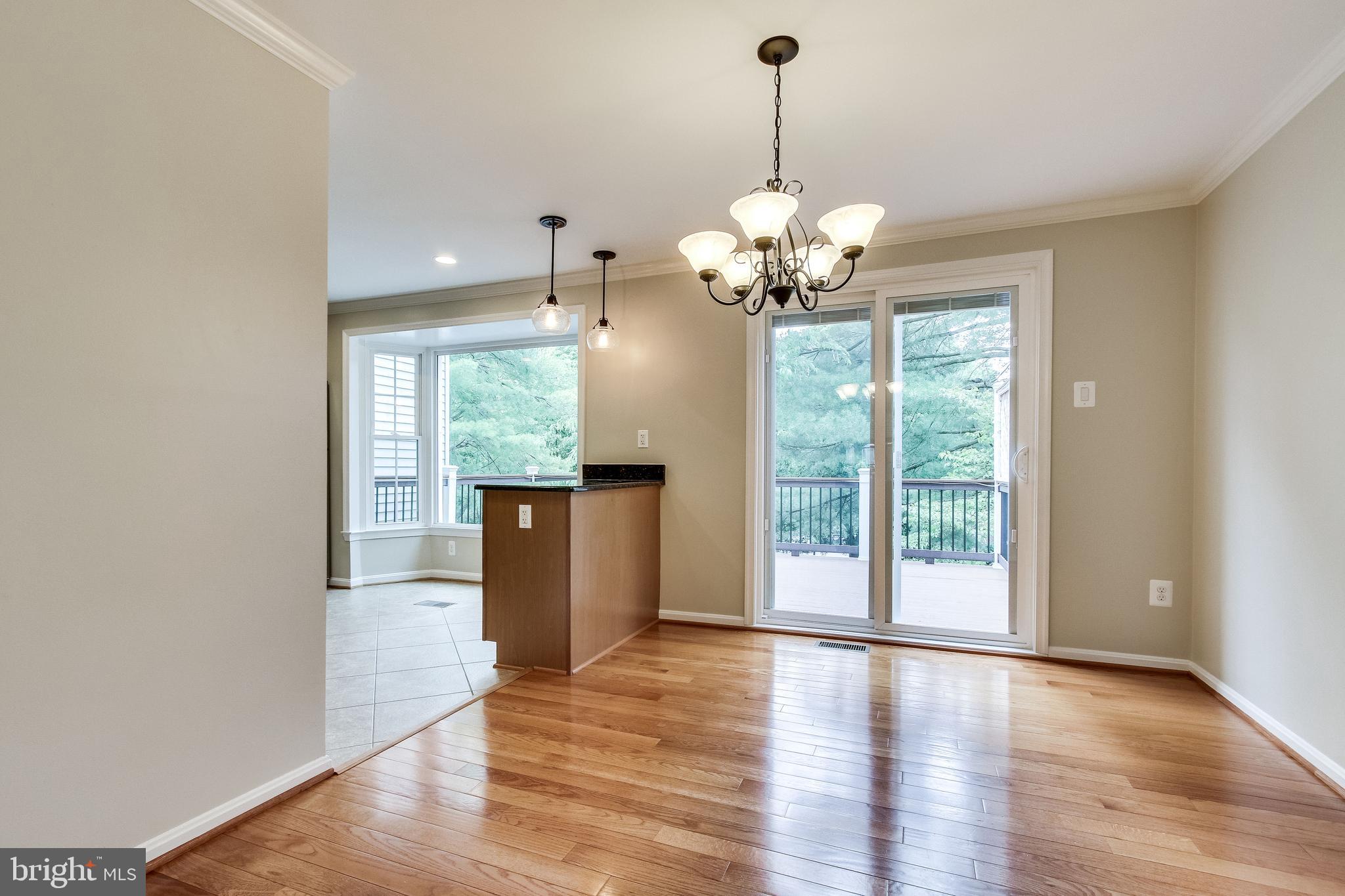 COVINGTON - Residential