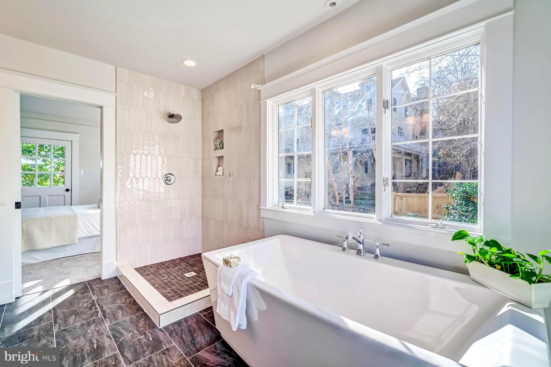 BELLE HAVEN - Residential