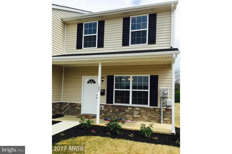 Additional image 2 of 32 Lobo Lane, Inwood, WV 25428