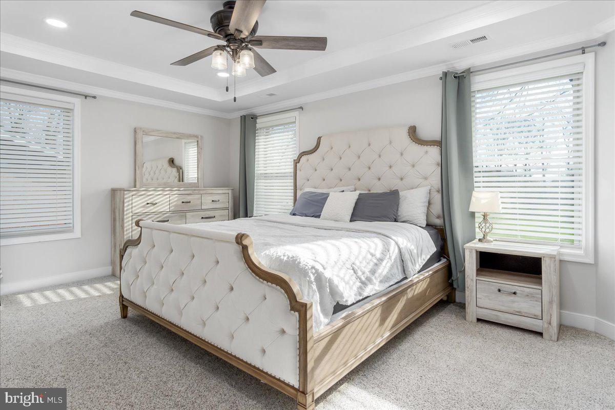 ORCHARD HILLS - Residential