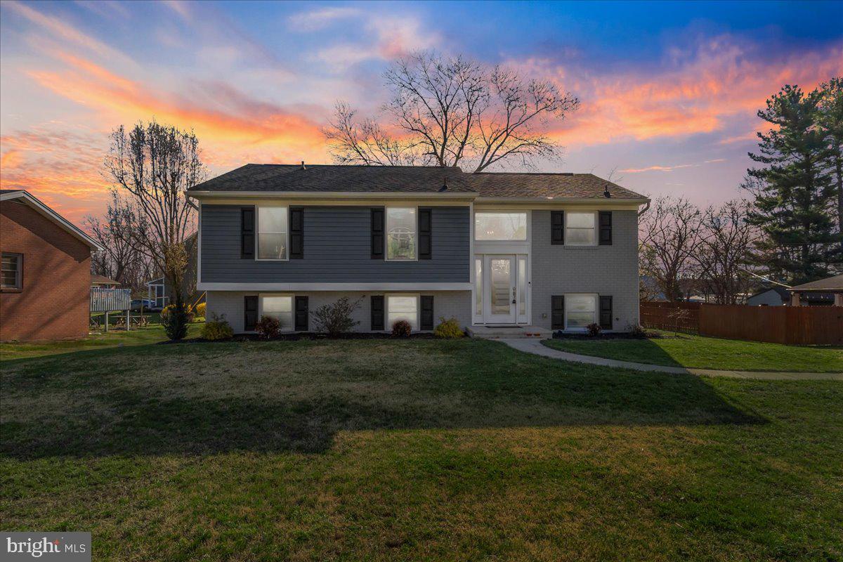 ORCHARD HILLS - Residential