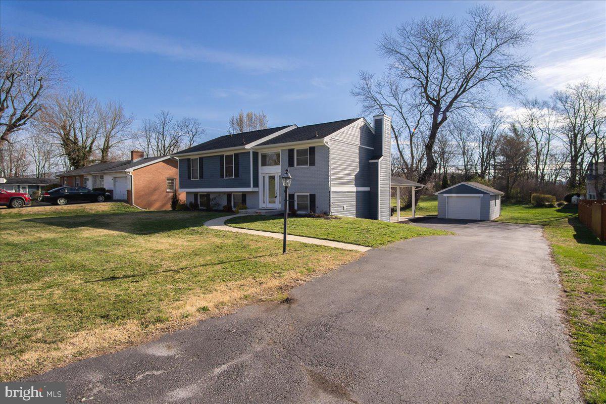 ORCHARD HILLS - Residential