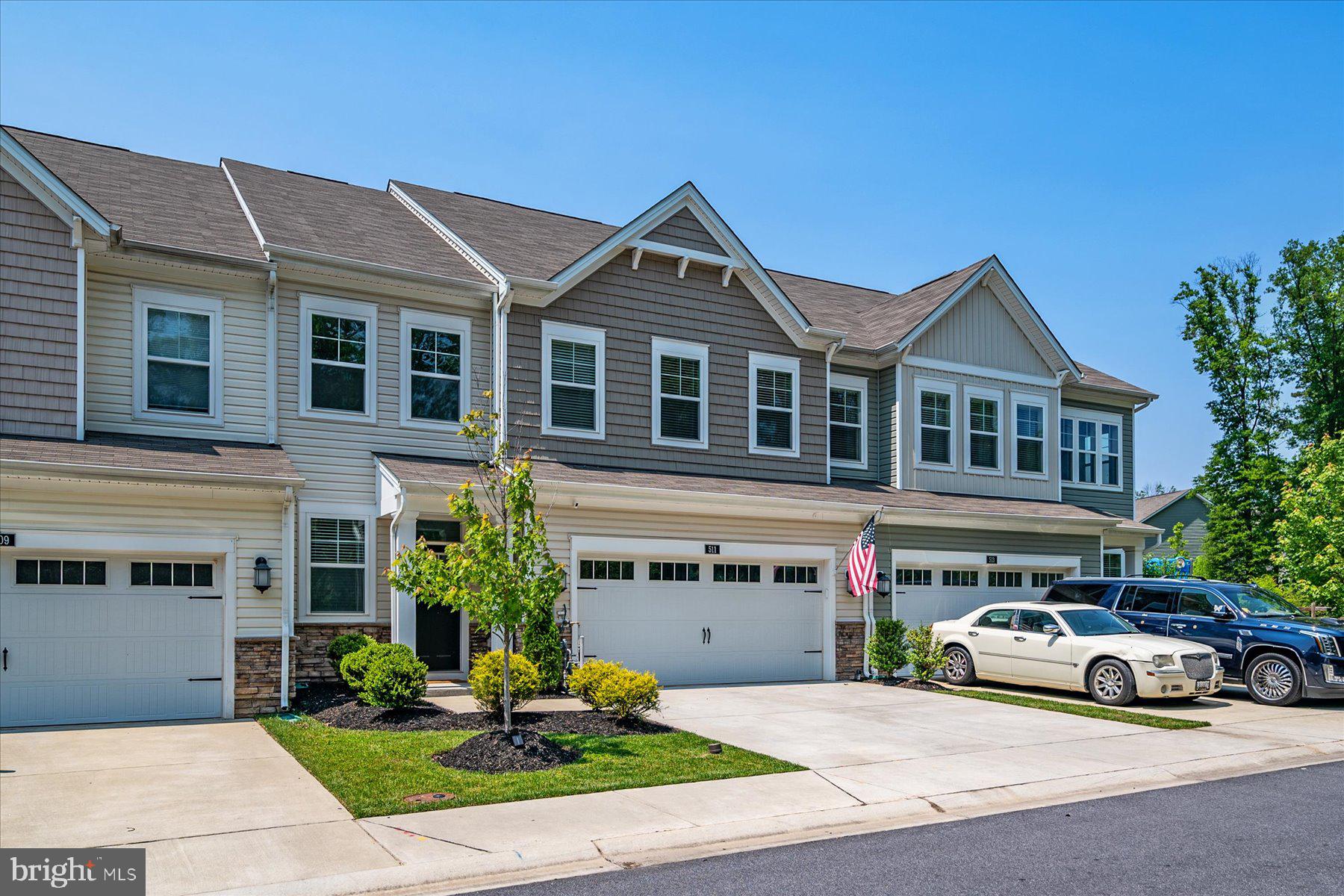 HOLLY RIDGE - Residential