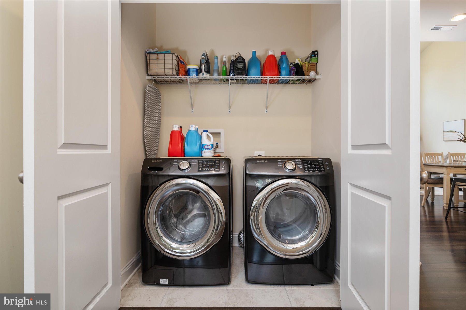 HOLLY RIDGE - Residential