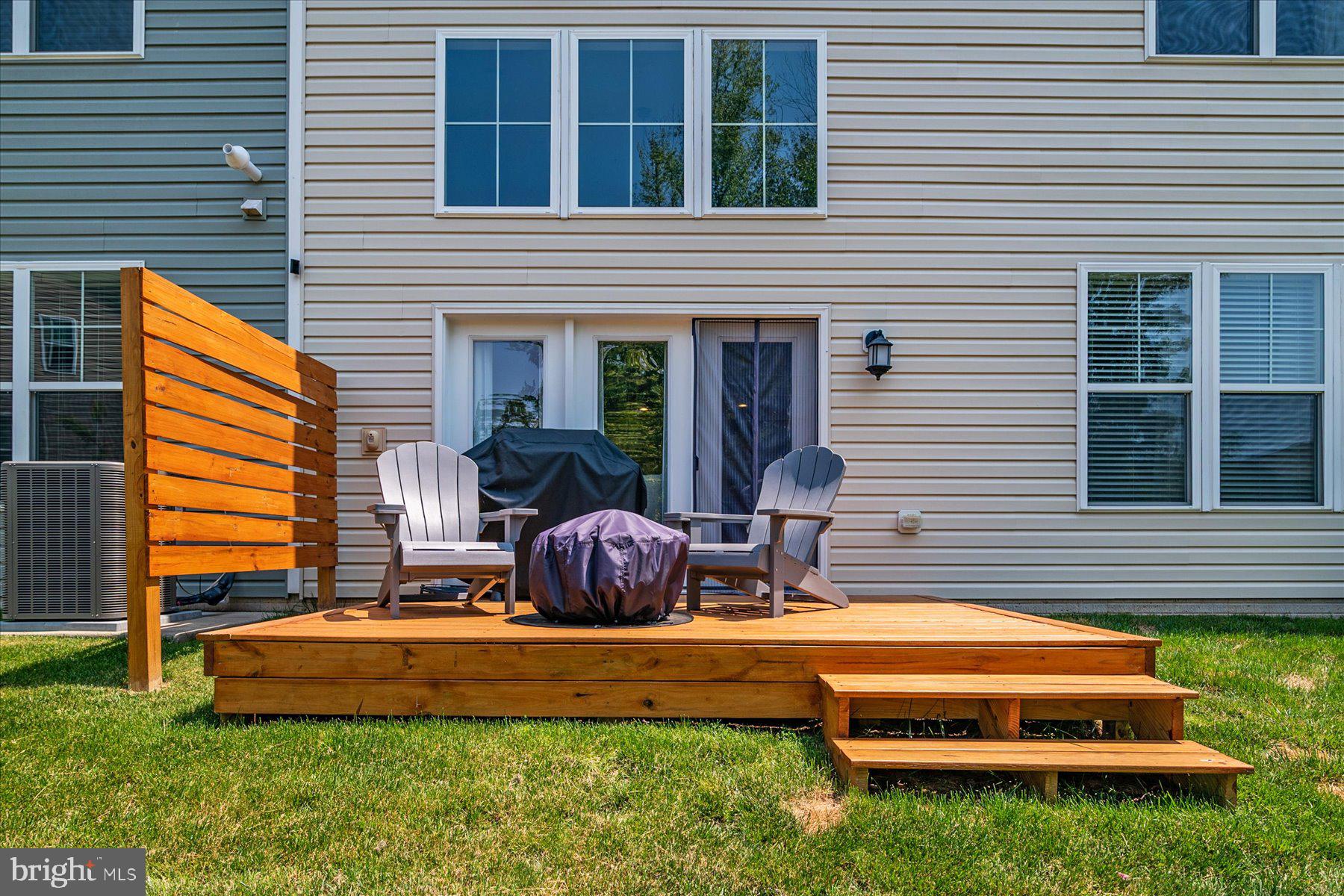 HOLLY RIDGE - Residential