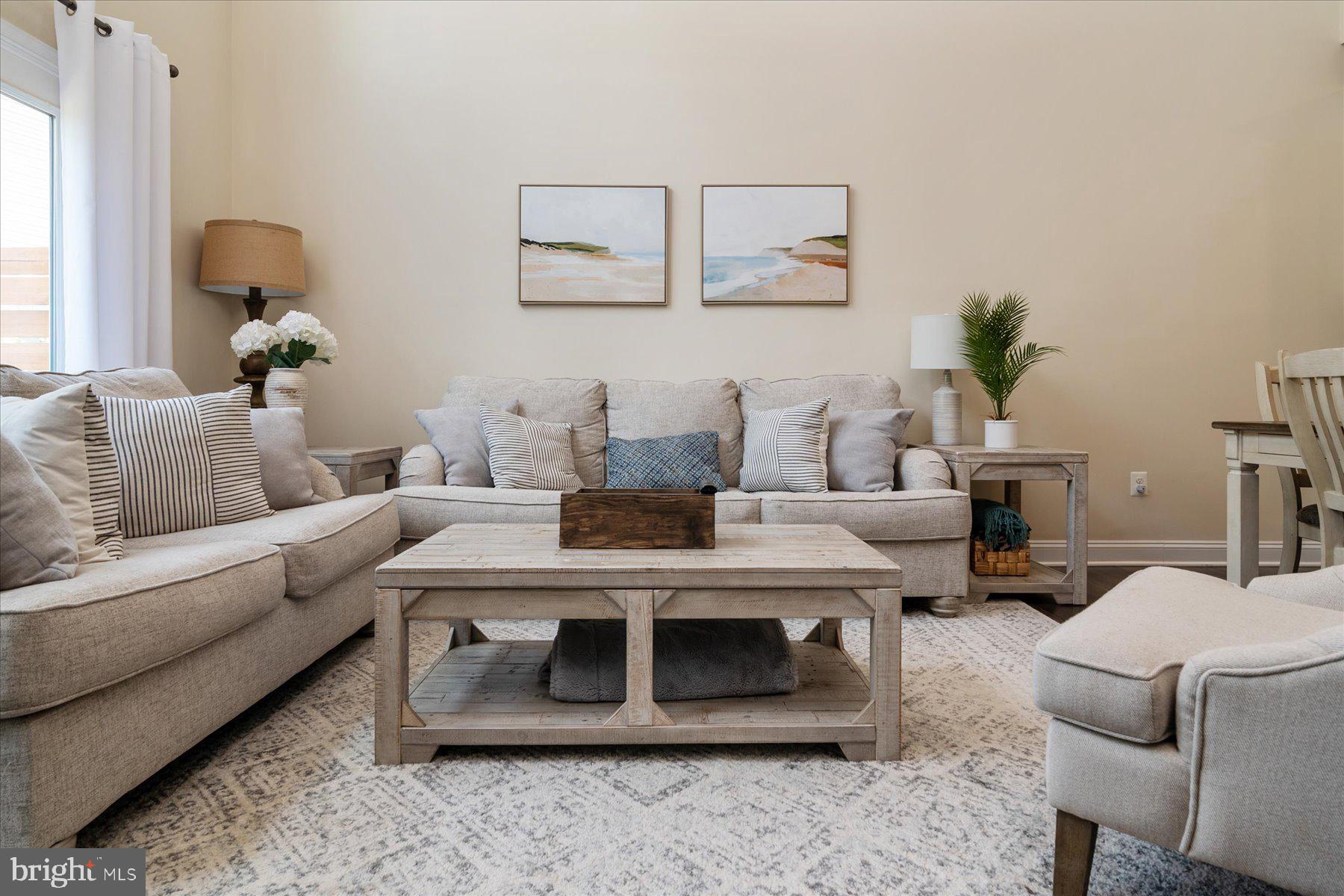 HOLLY RIDGE - Residential