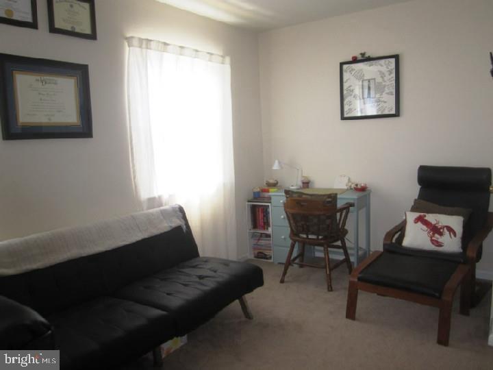 OXFORD OF BLUE BELL - Residential