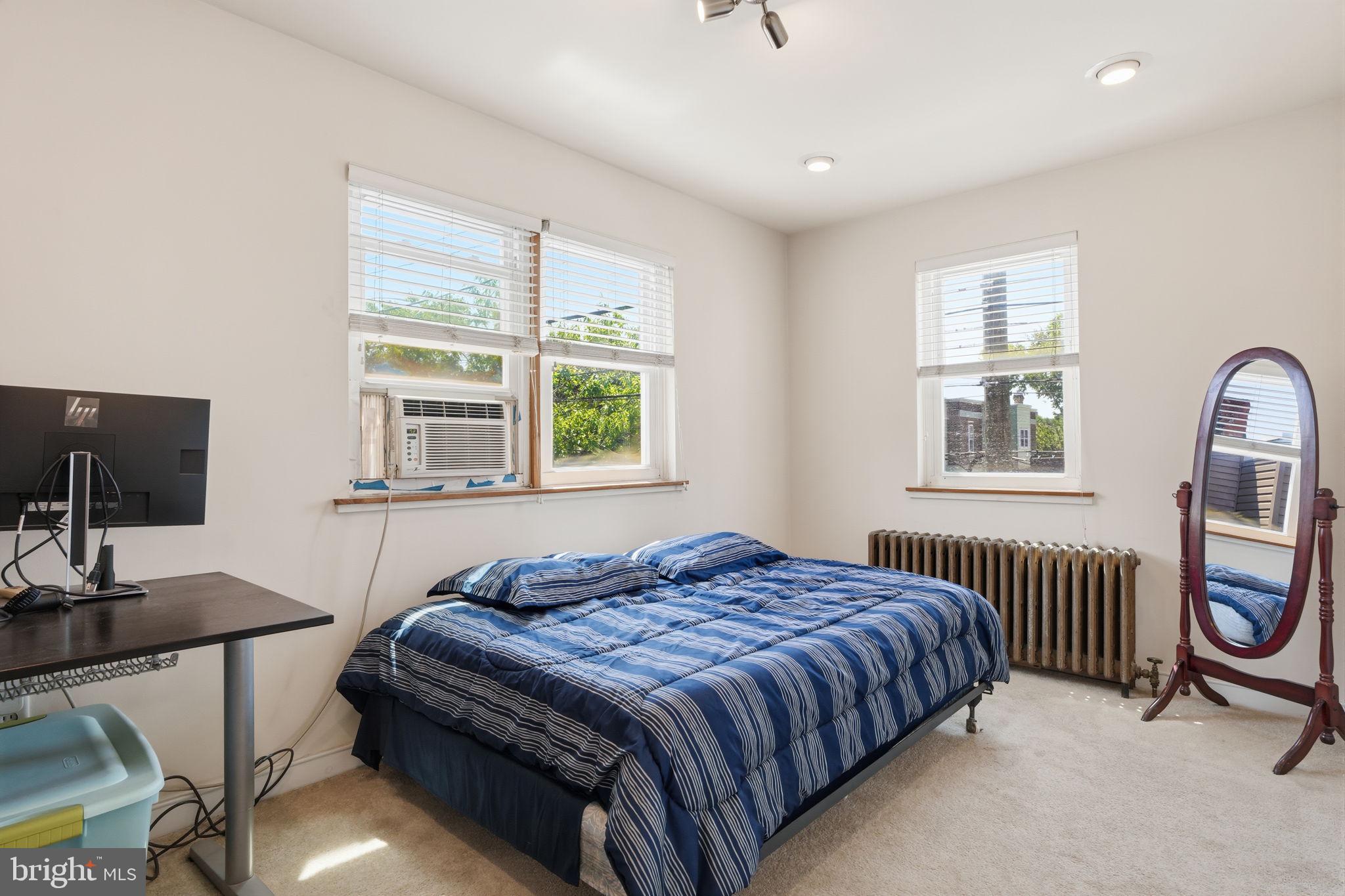 GIRARD ESTATES - Residential