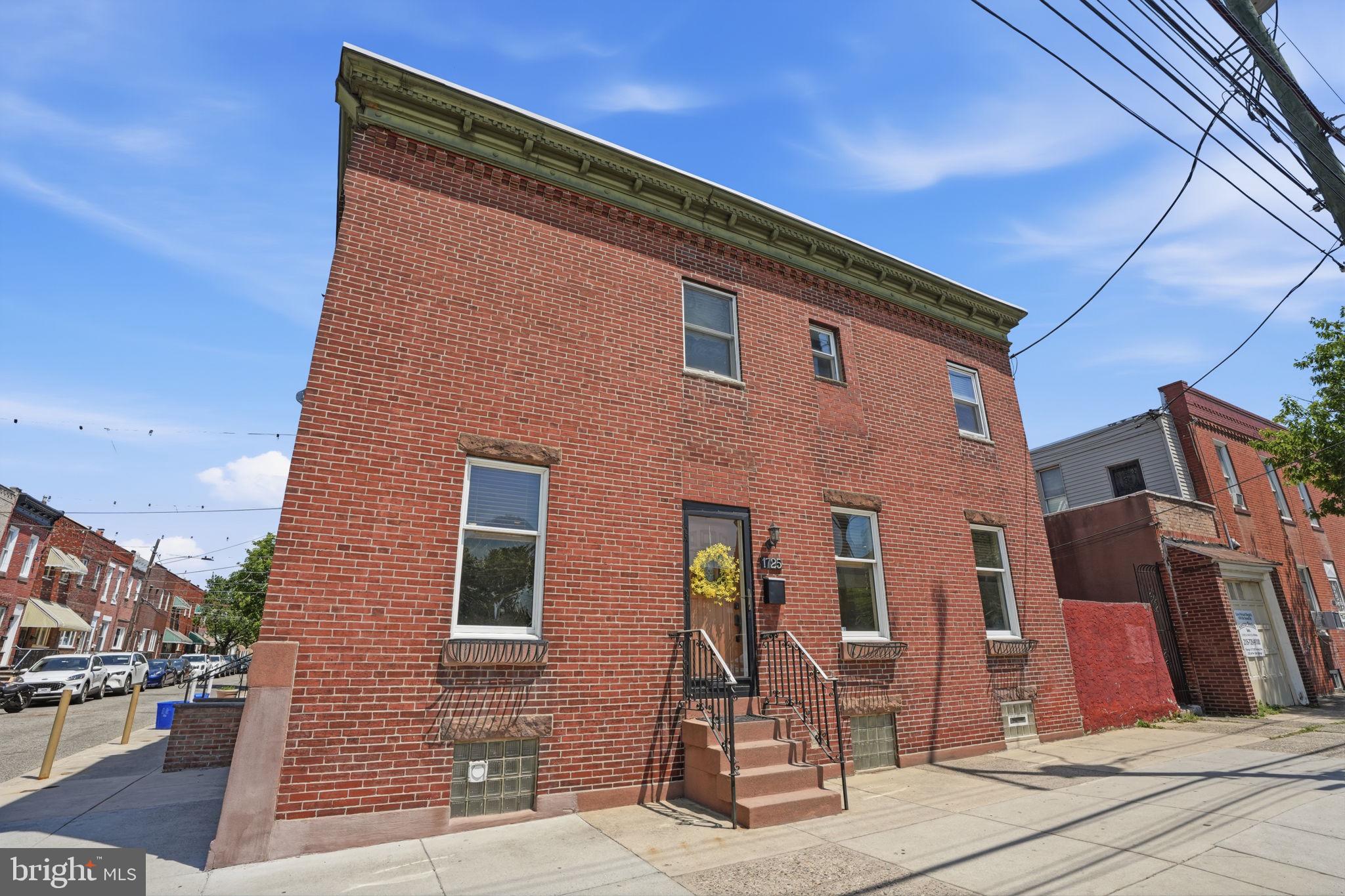 GIRARD ESTATES - Residential