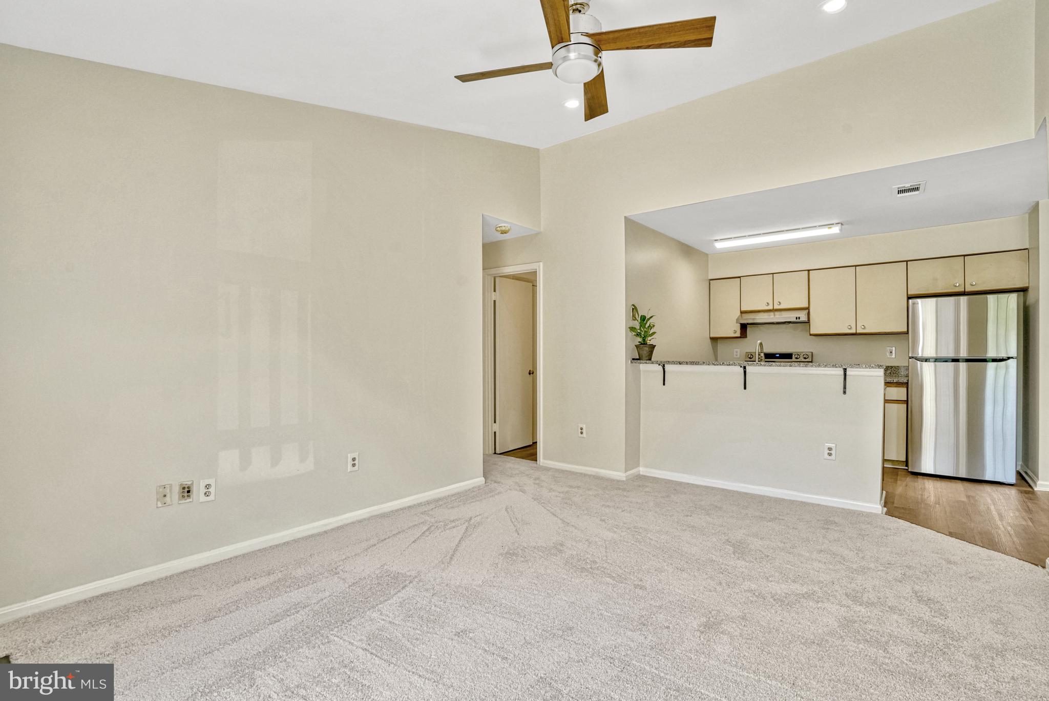 CLUSTERS AT WOODLAWN - Residential