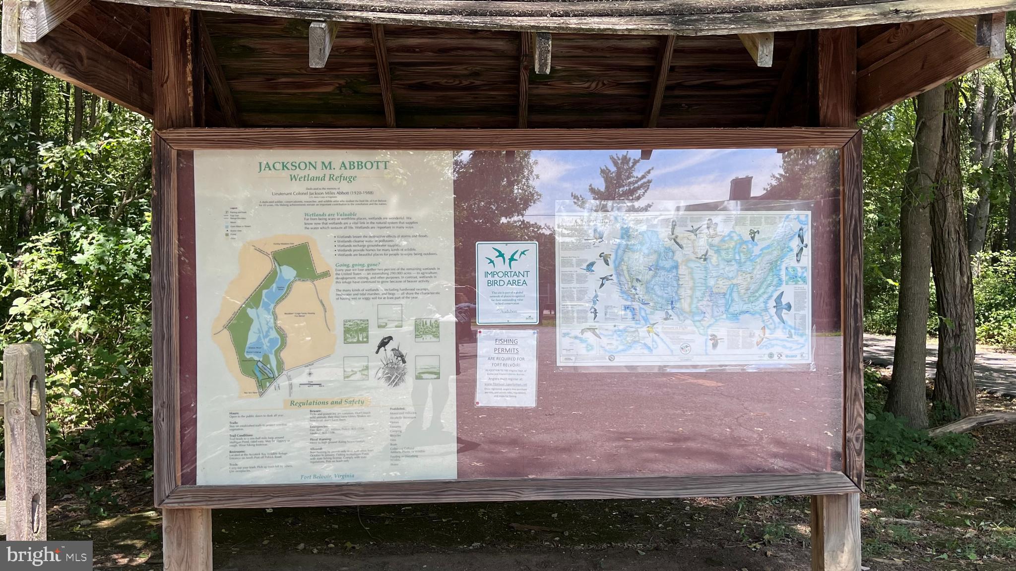 CLUSTERS AT WOODLAWN - Residential