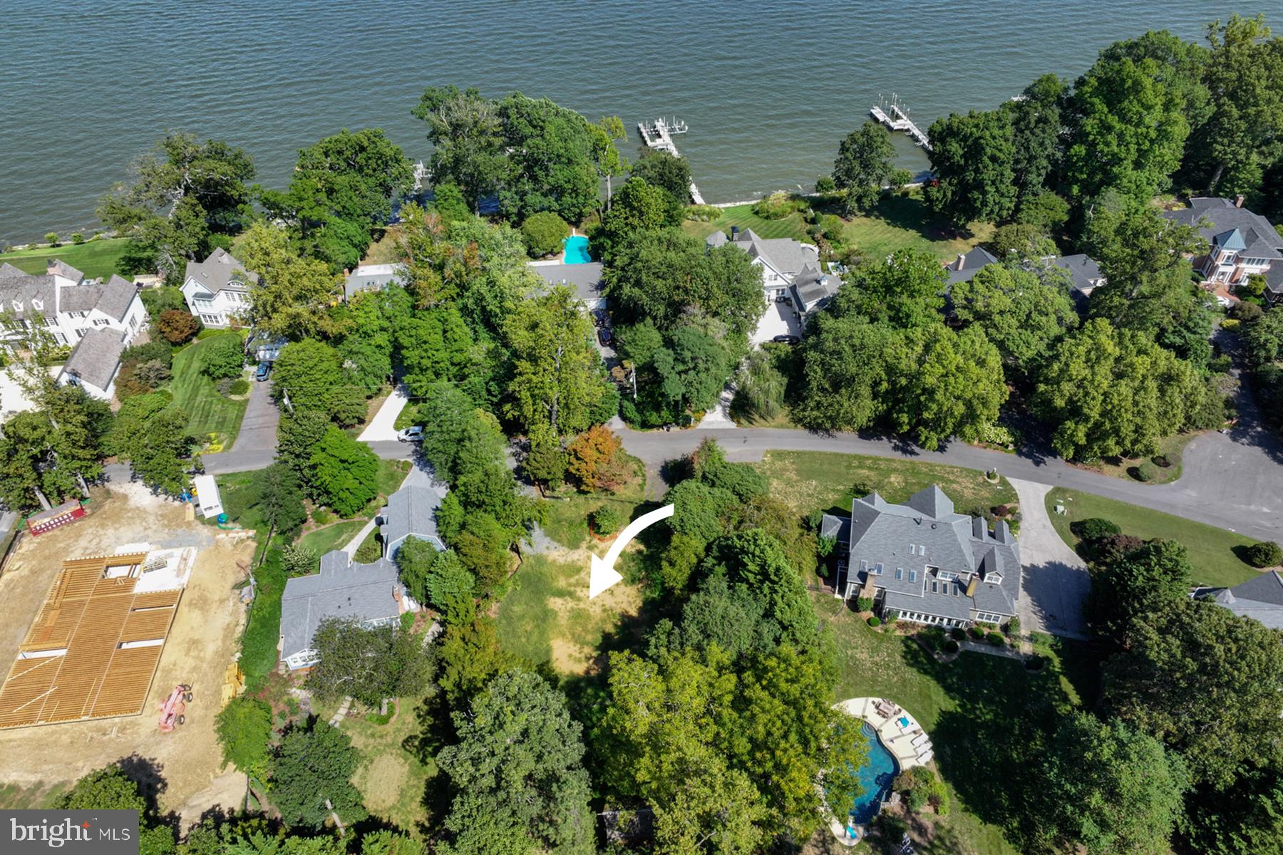 1546 SHIPSVIEW ROAD