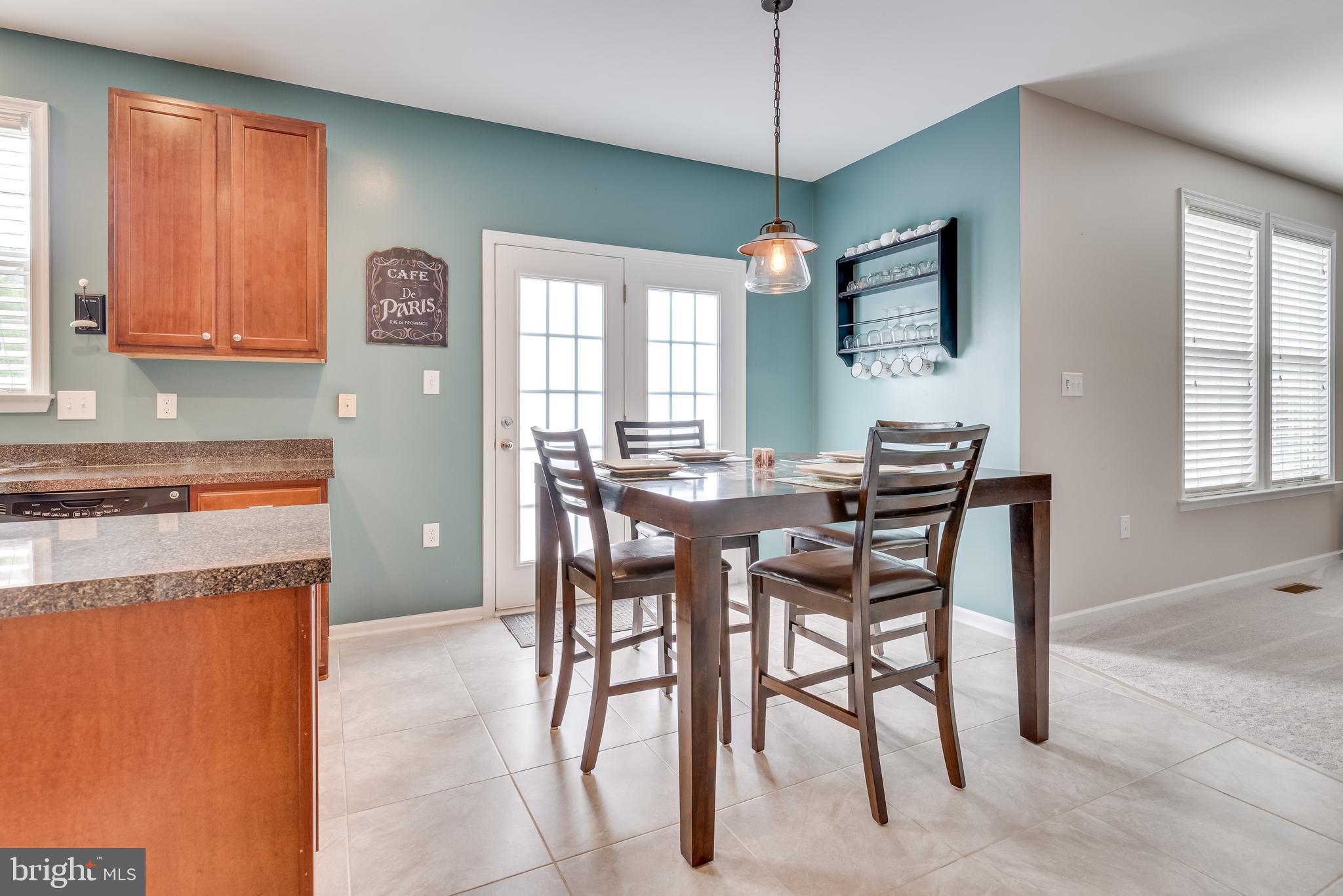 LAKELAND PLACE - Residential