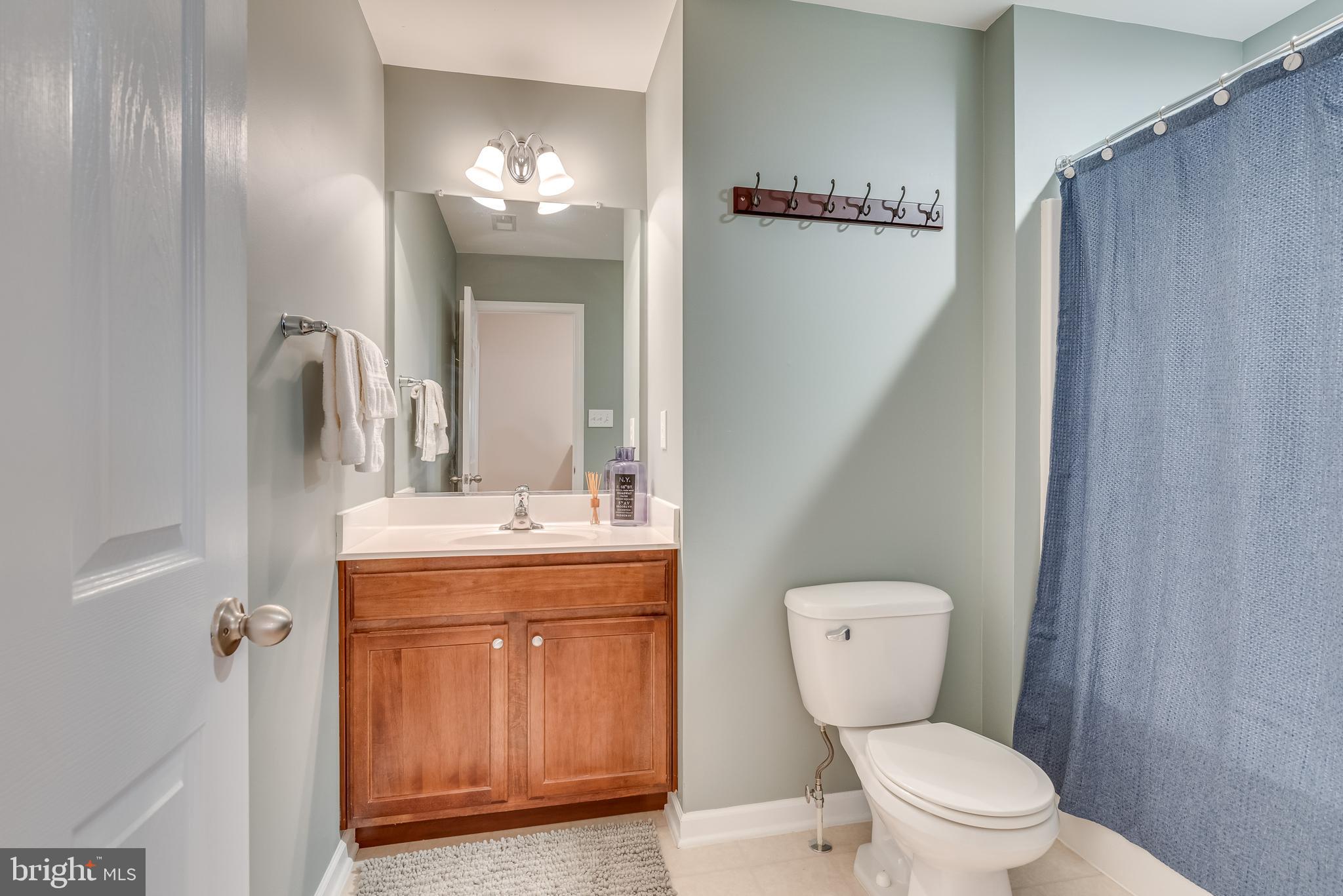 LAKELAND PLACE - Residential