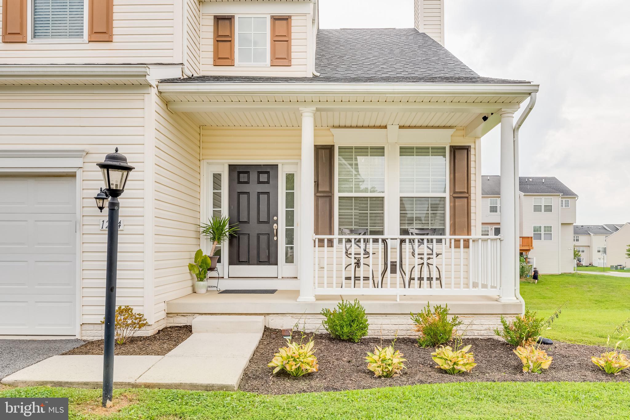 LAKELAND PLACE - Residential