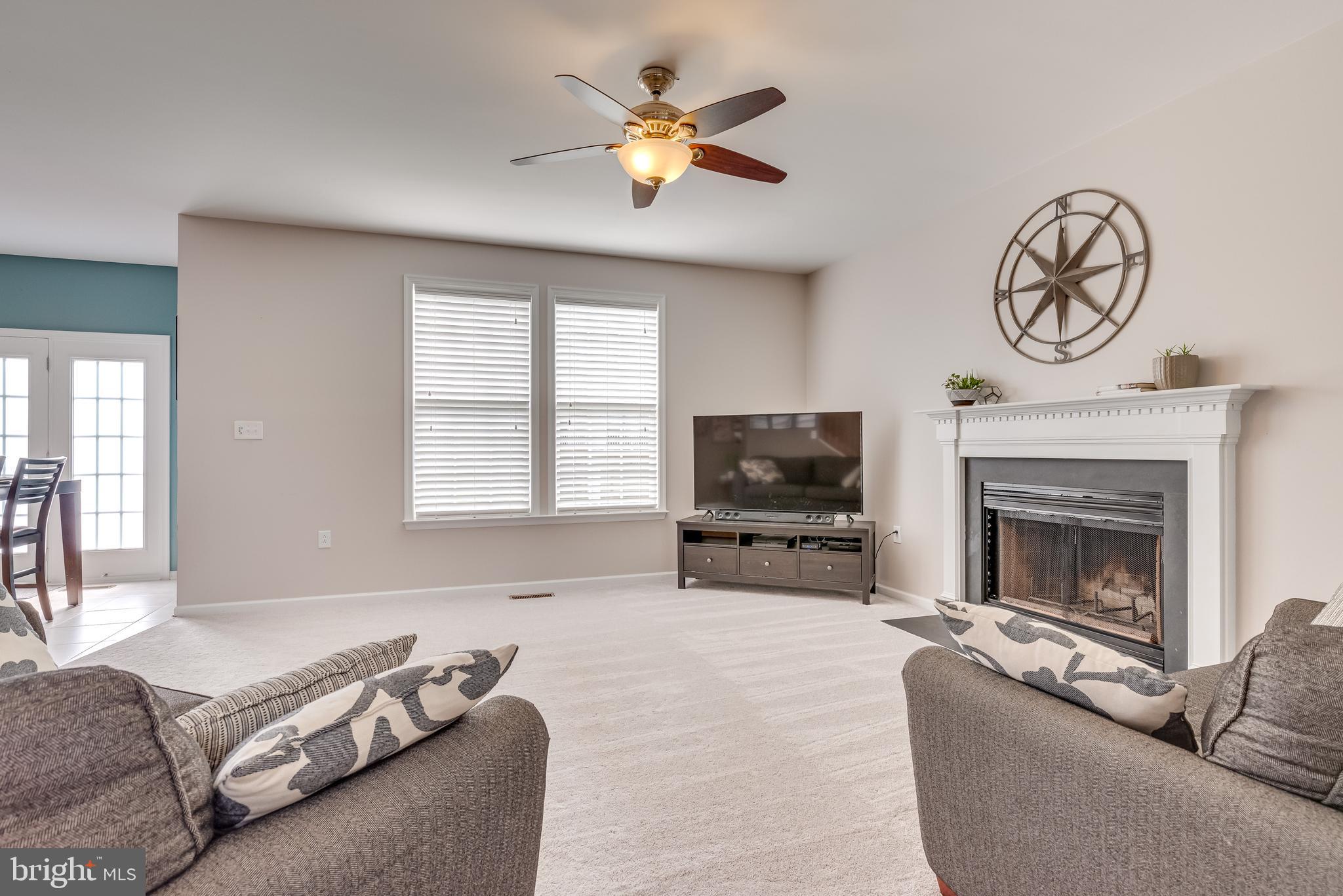 LAKELAND PLACE - Residential